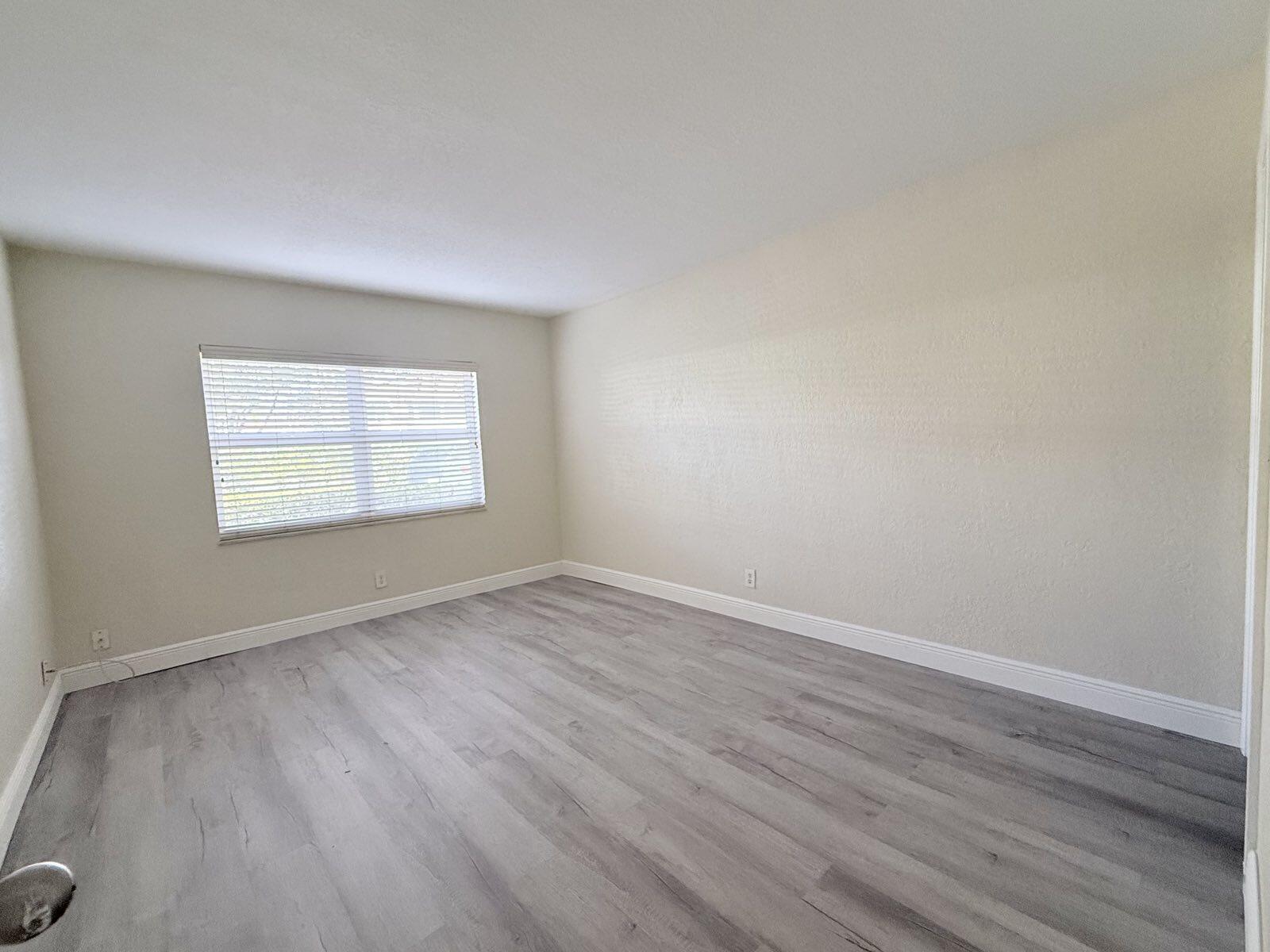 760 SE 2nd Avenue D112, Deerfield Beach, FL 33441, Deerfield Beach - Photo 5