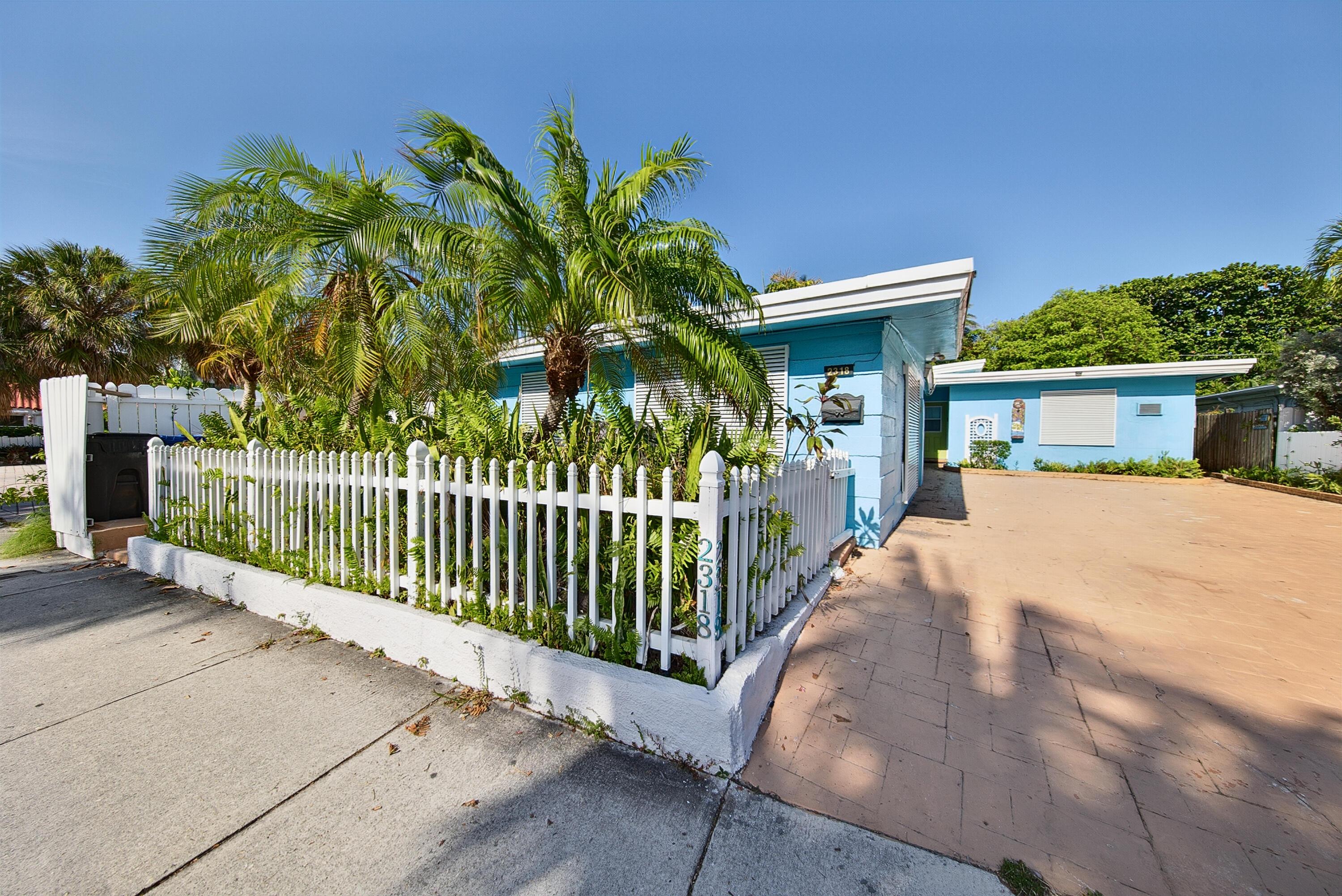 2318 N Ocean Boulevard, Fort Lauderdale, FL 33305, Fort Lauderdale - Photo 2