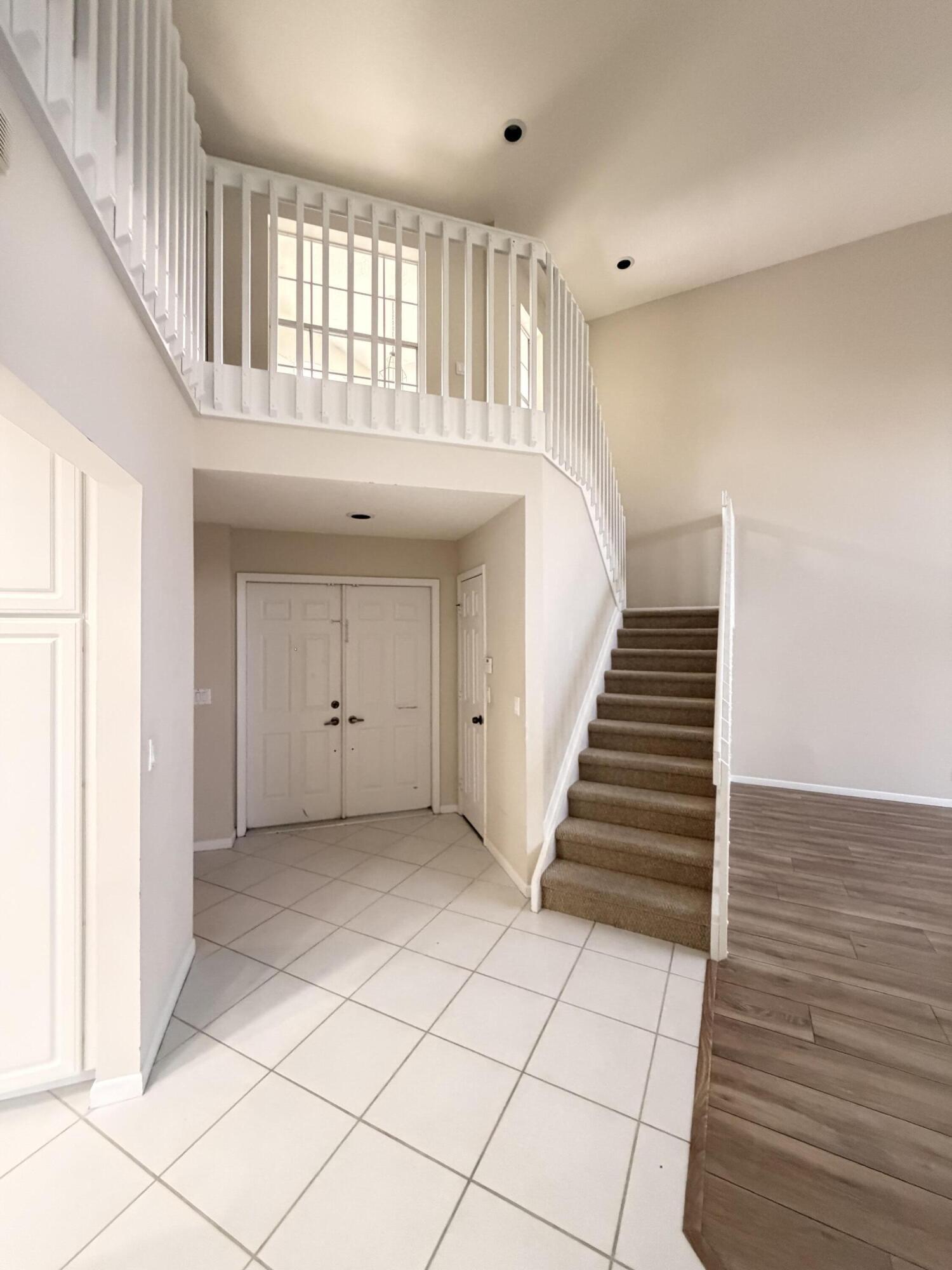 23426 Alzira Circle, Boca Raton, FL 33433, Boca Raton - Photo 2
