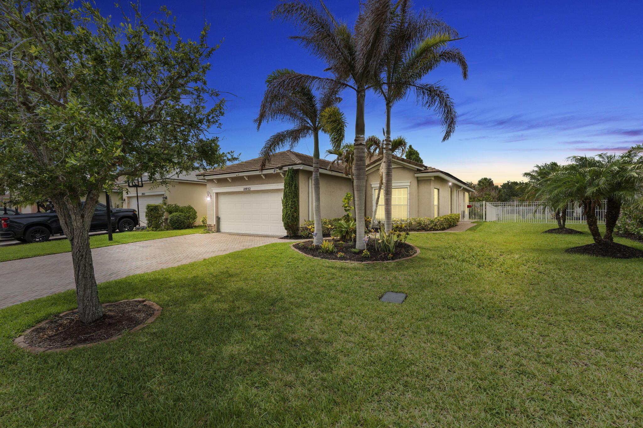 10932 SW Dunhill Court, Port St. Lucie, FL 34987, Port St. Lucie