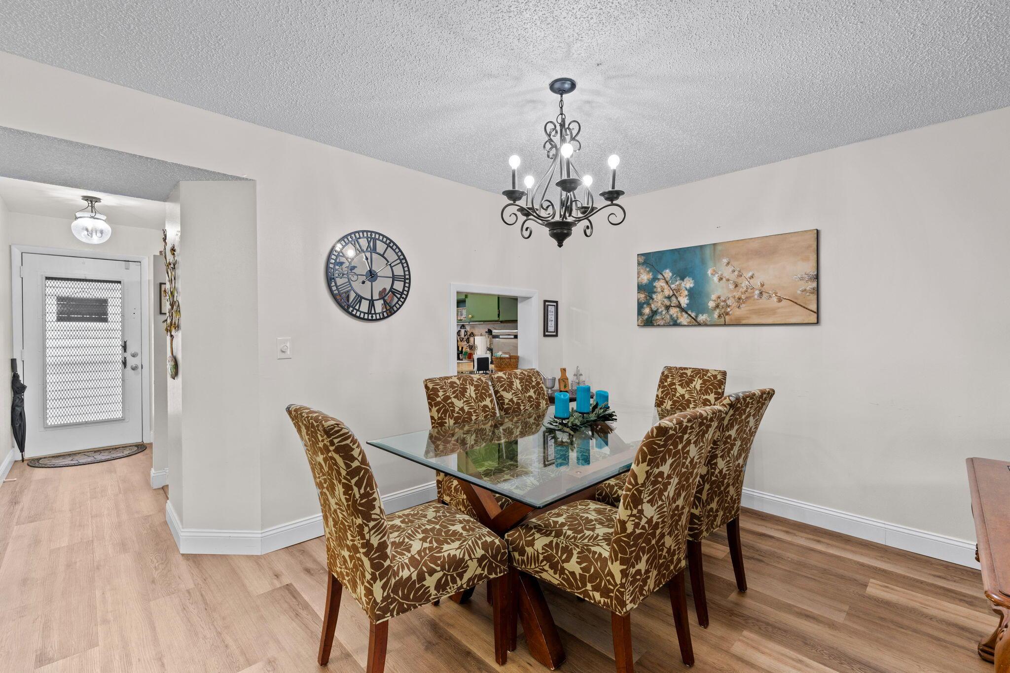 6095 N Sabal Palm Boulevard 207, Tamarac, FL 33319, Tamarac - Photo 3