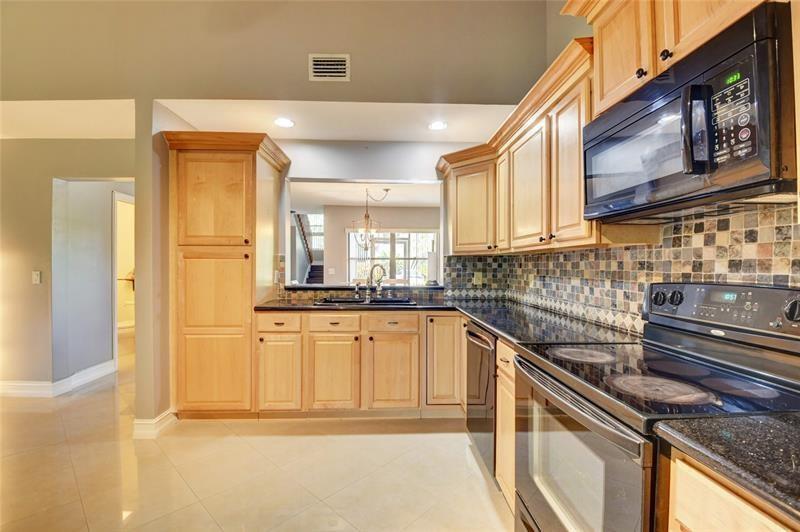 9316 Ketay Circle, Boca Raton, FL 33428, Boca Raton - Photo 4