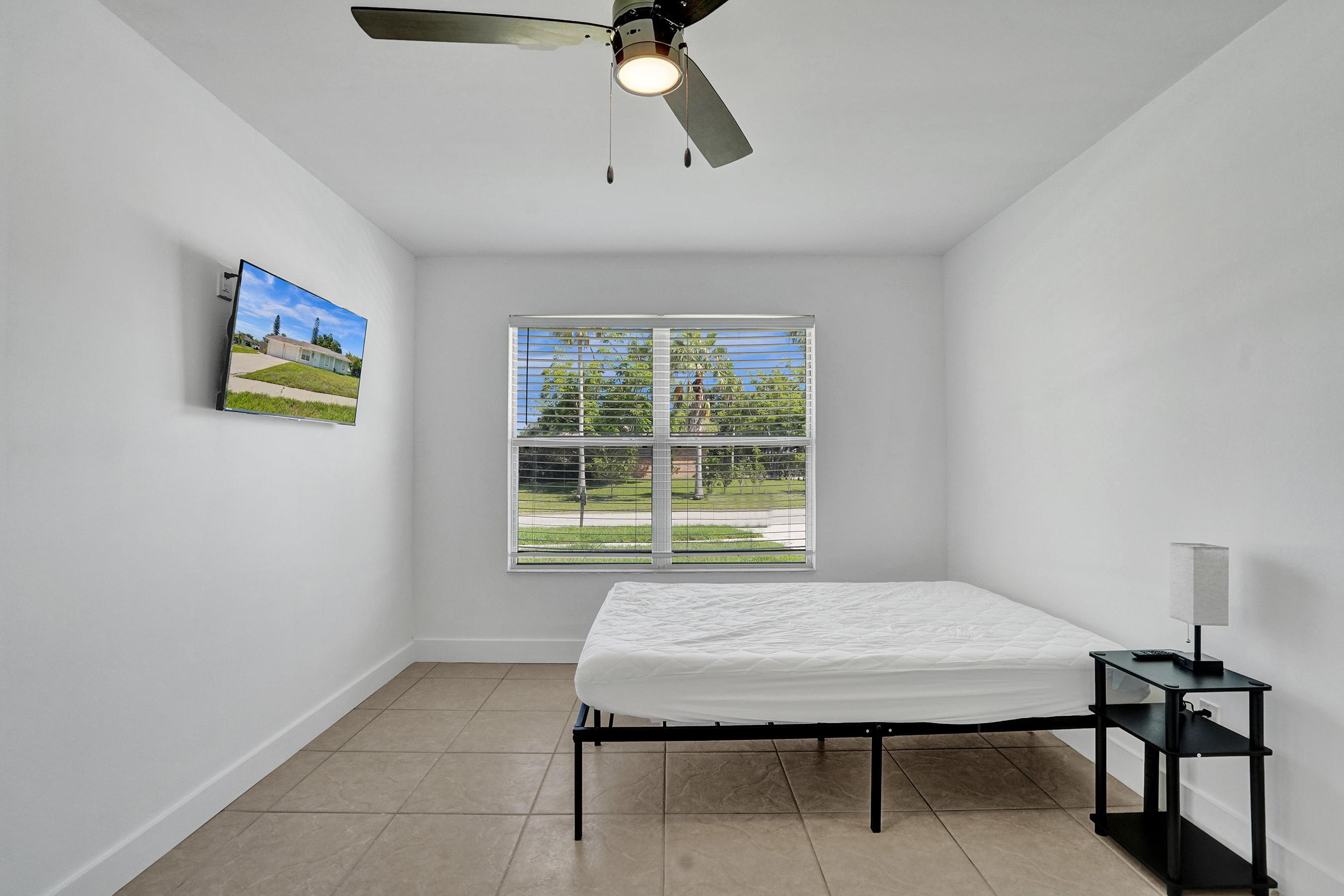 303 NE Solida Circle, Port St. Lucie, FL 34983, Port St. Lucie - Photo 5