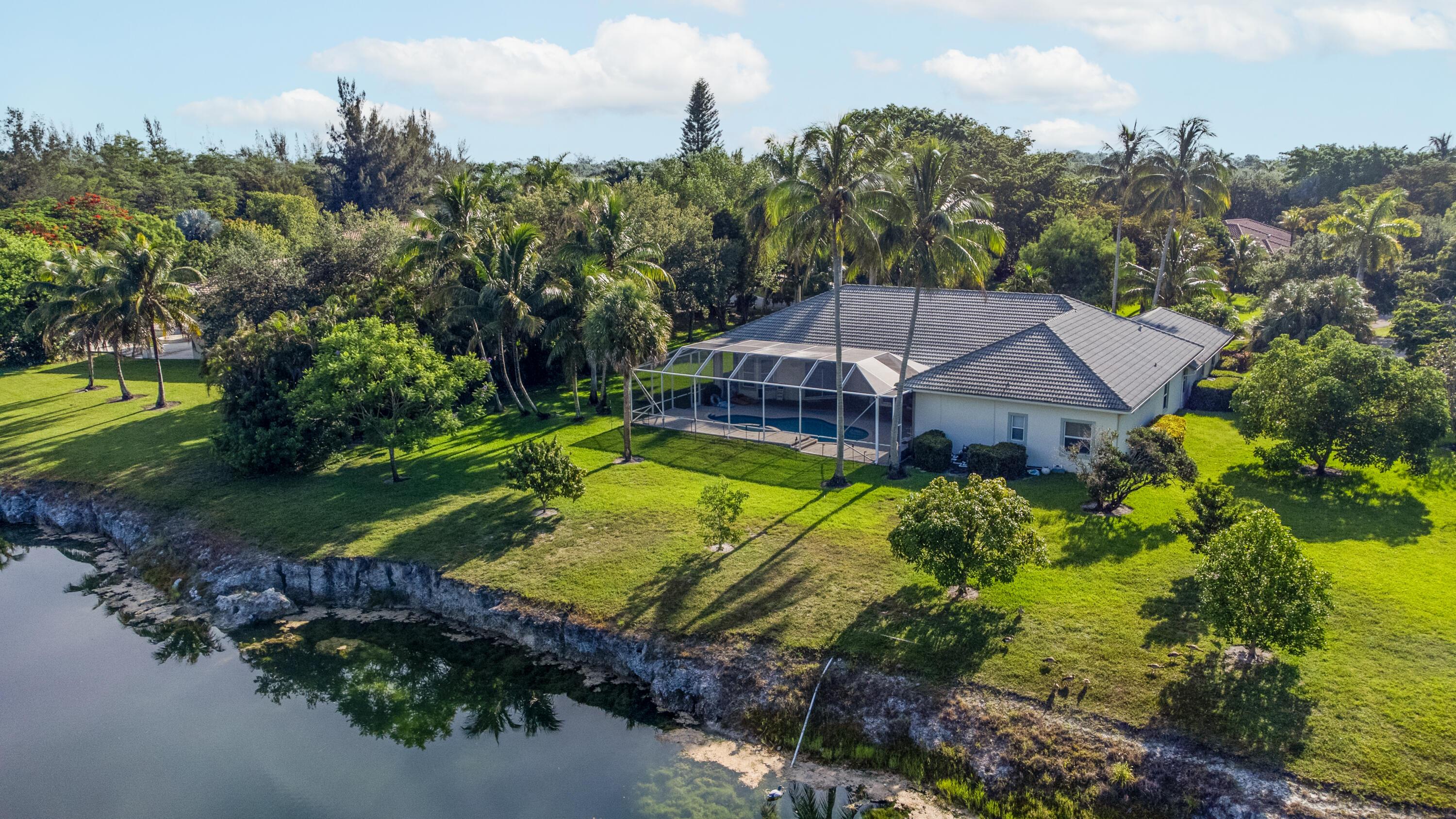 7724 NW 47th Drive, Coral Springs, FL 33067, Coral Springs - Photo 4