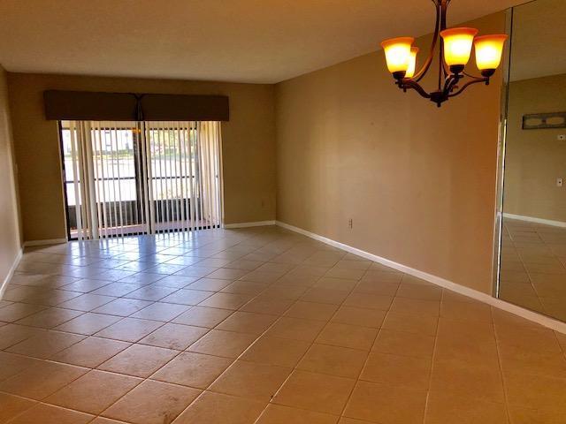 7844 Willow Spring Drive 1715, Lake Worth, FL 33467, Lake Worth - Photo 5