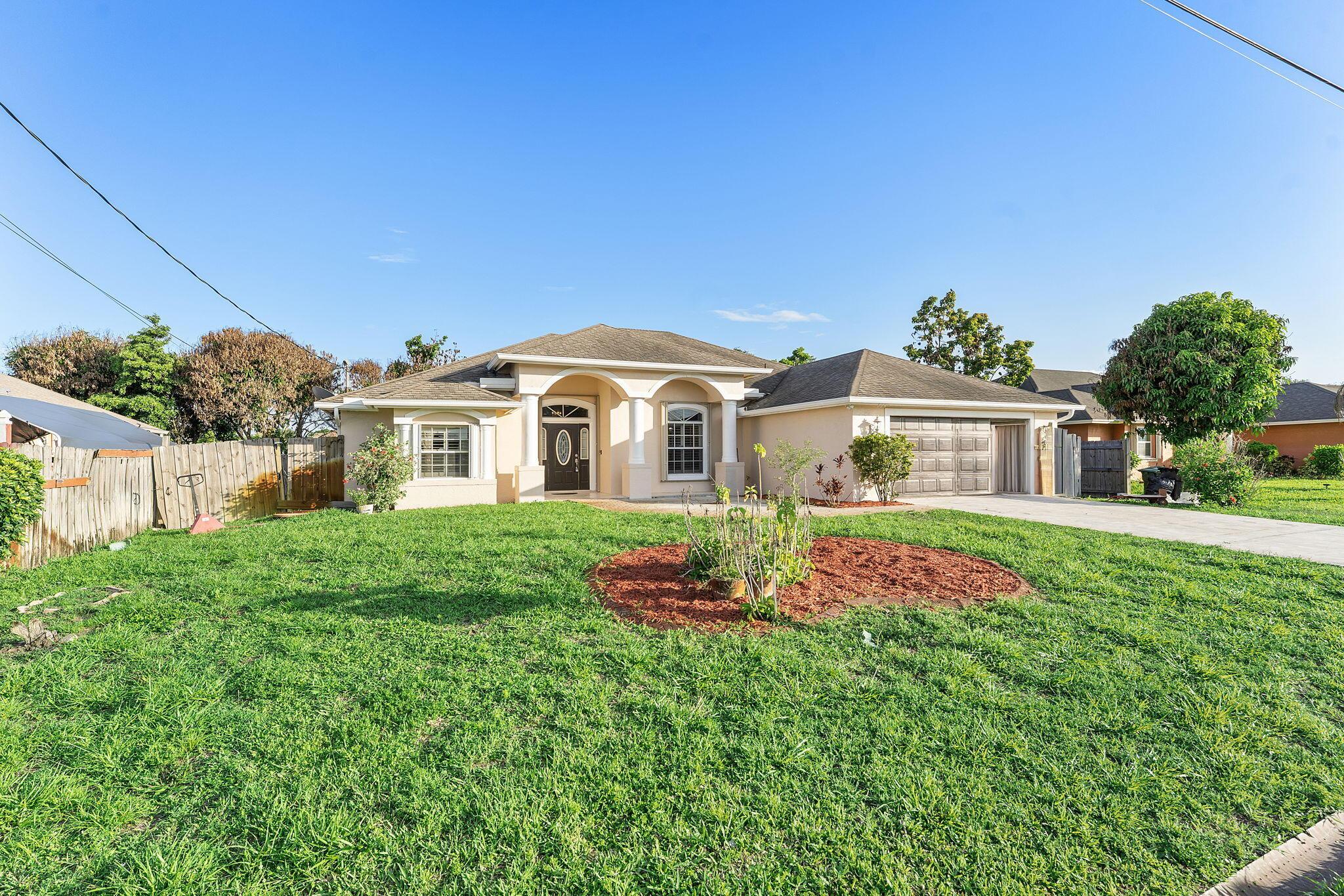 534 SW Halifax Avenue, Port St. Lucie, FL 34953, Port St. Lucie