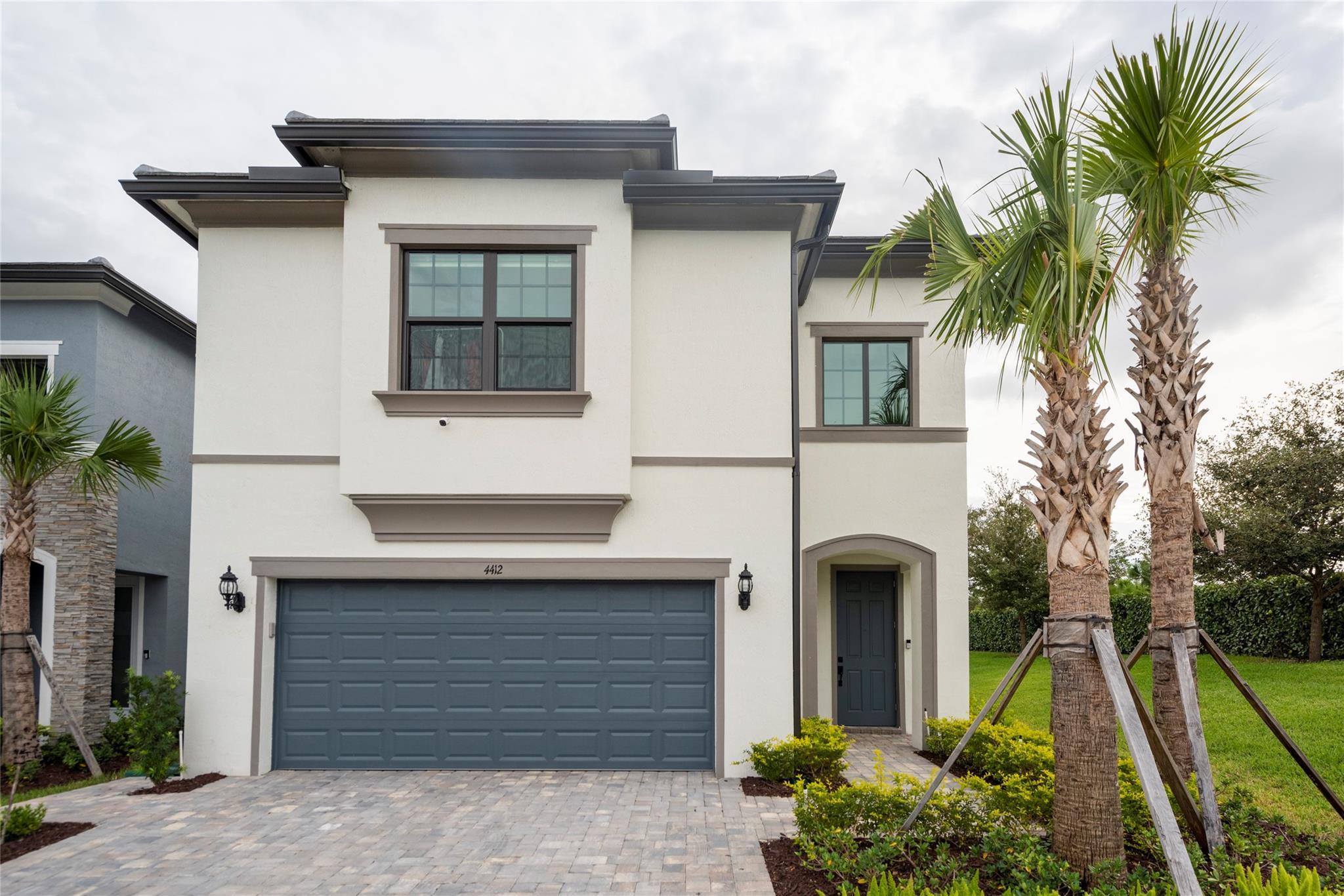4412 Silverwood Lane S, Oakland Park, FL 33309, Oakland Park - Photo 3