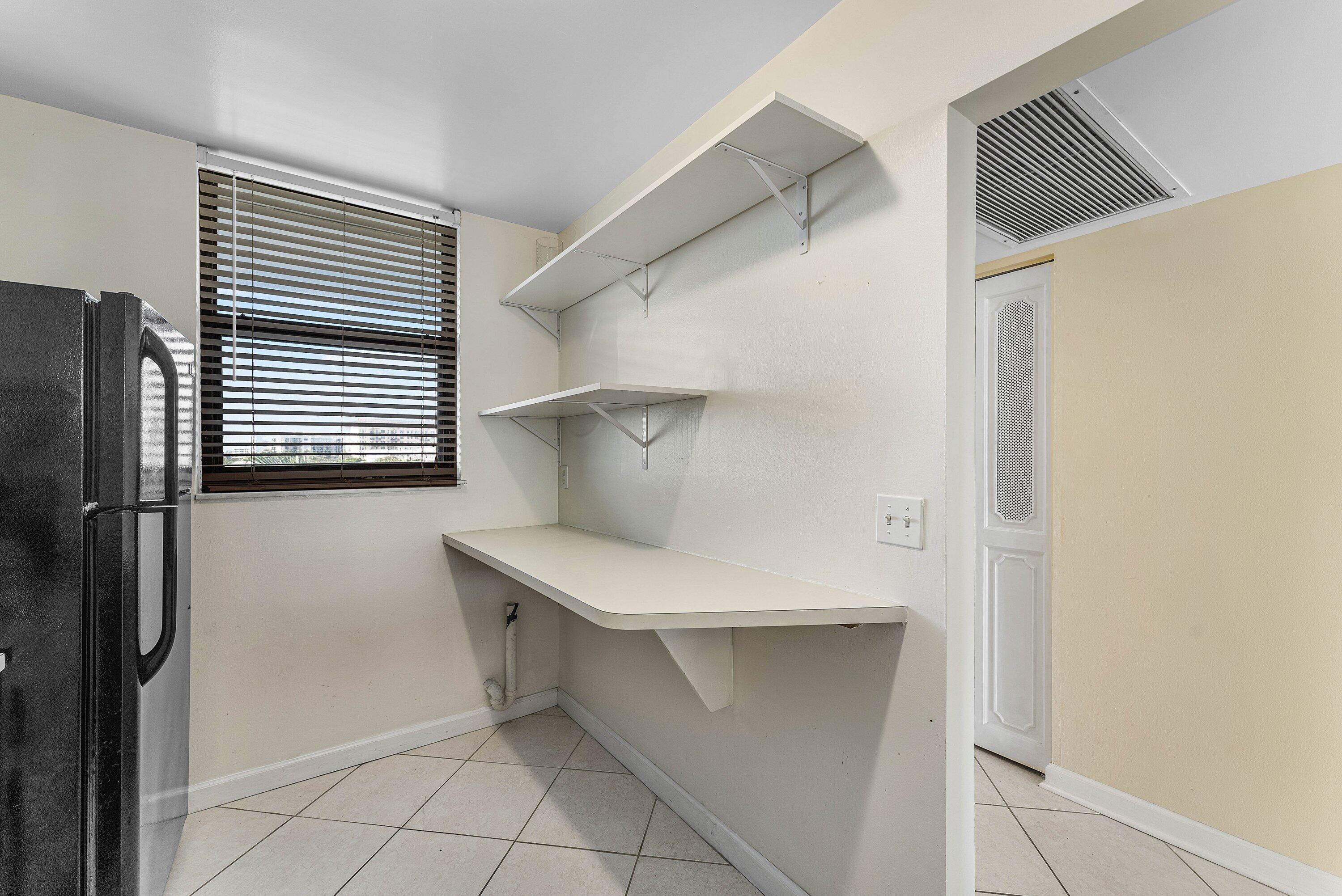 3545 S Ocean Boulevard 405, South Palm Beach, FL 33480, South Palm Beach - Photo 5