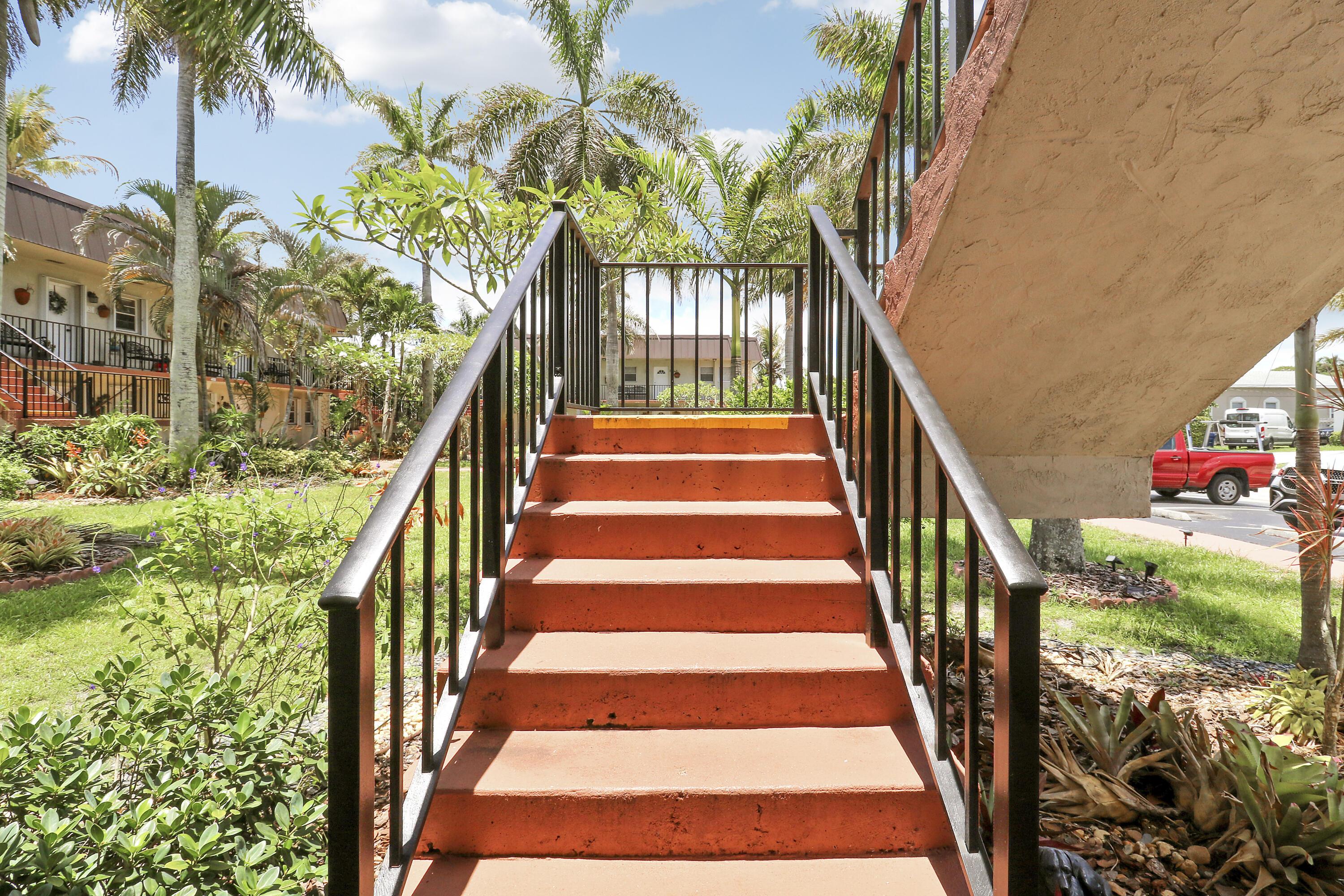 400 Fern Street 1c, Jupiter, FL 33458, Jupiter - Photo 4