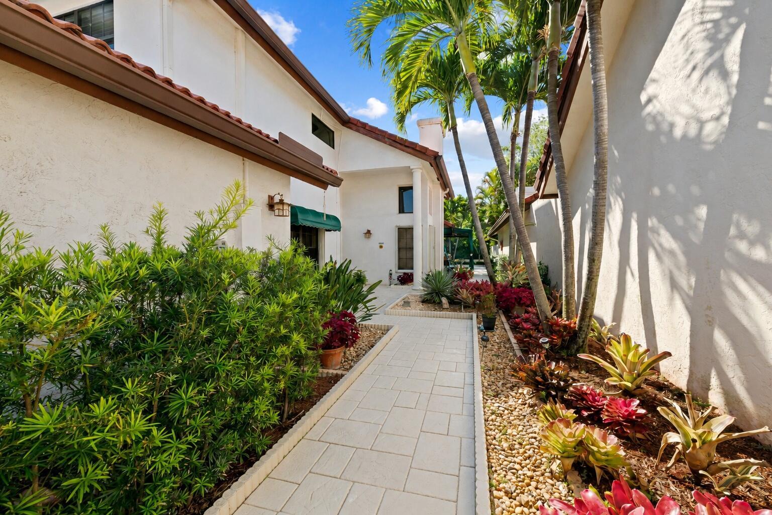21718 Club Villa Terrace, Boca Raton, FL 33433, Boca Raton - Photo 2