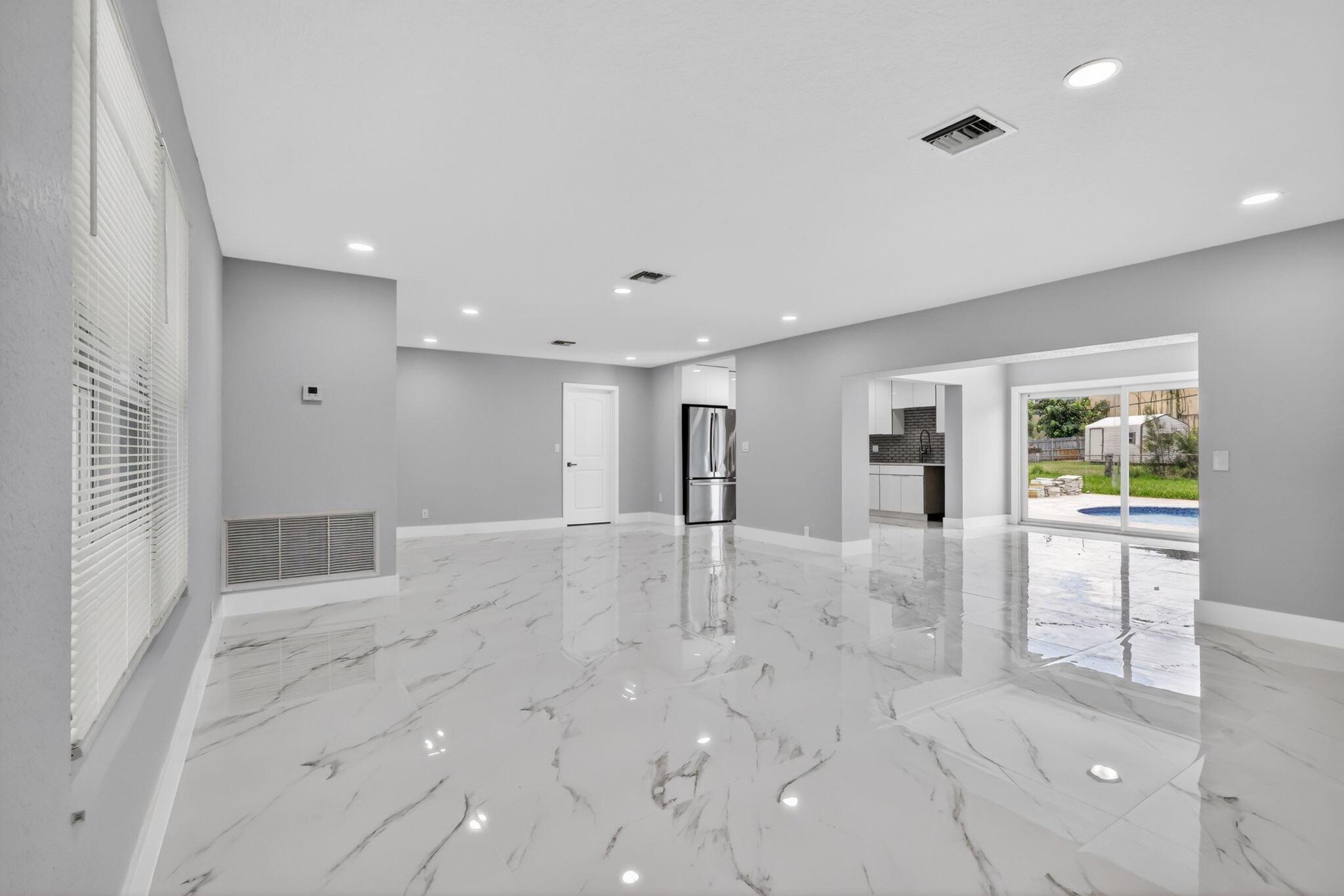 1408 Cochran Drive, Lake Worth Beach, FL 33461, Lake Worth Beach - Photo 5