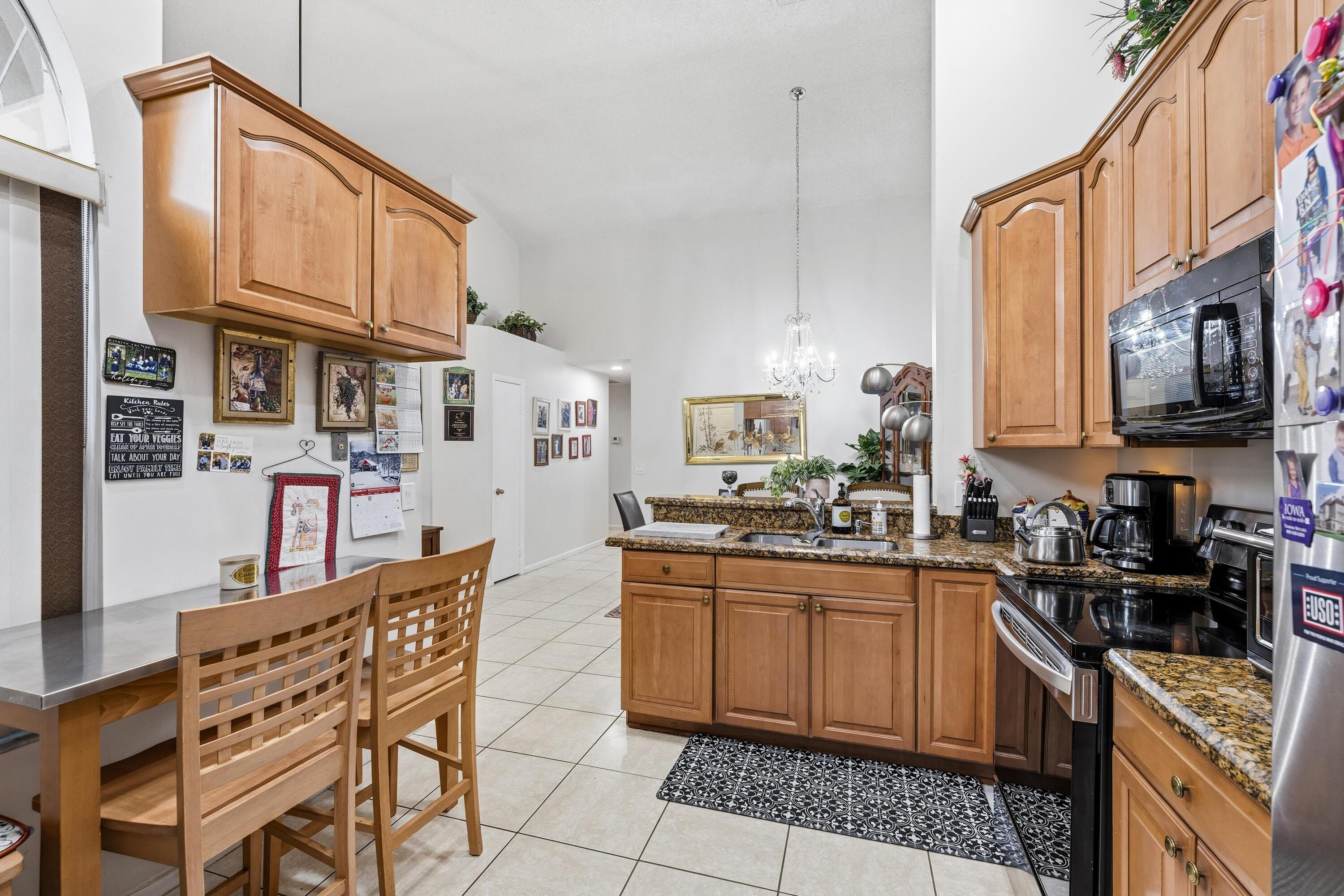 10933 Stafford Circle S, Boynton Beach, FL 33436, Boynton Beach - Photo 4