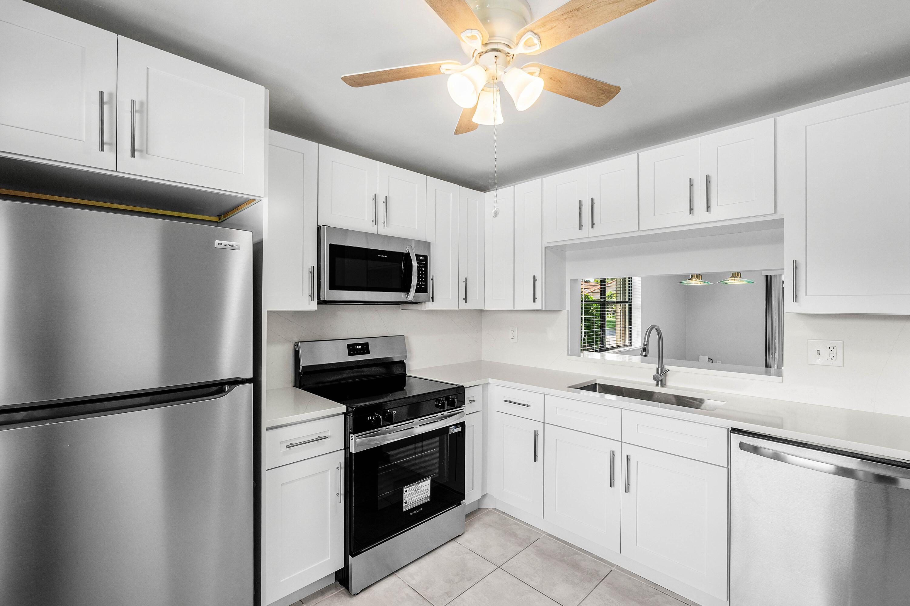 5162 Tennis Lane, Delray Beach, FL 33484, Delray Beach - Photo 3