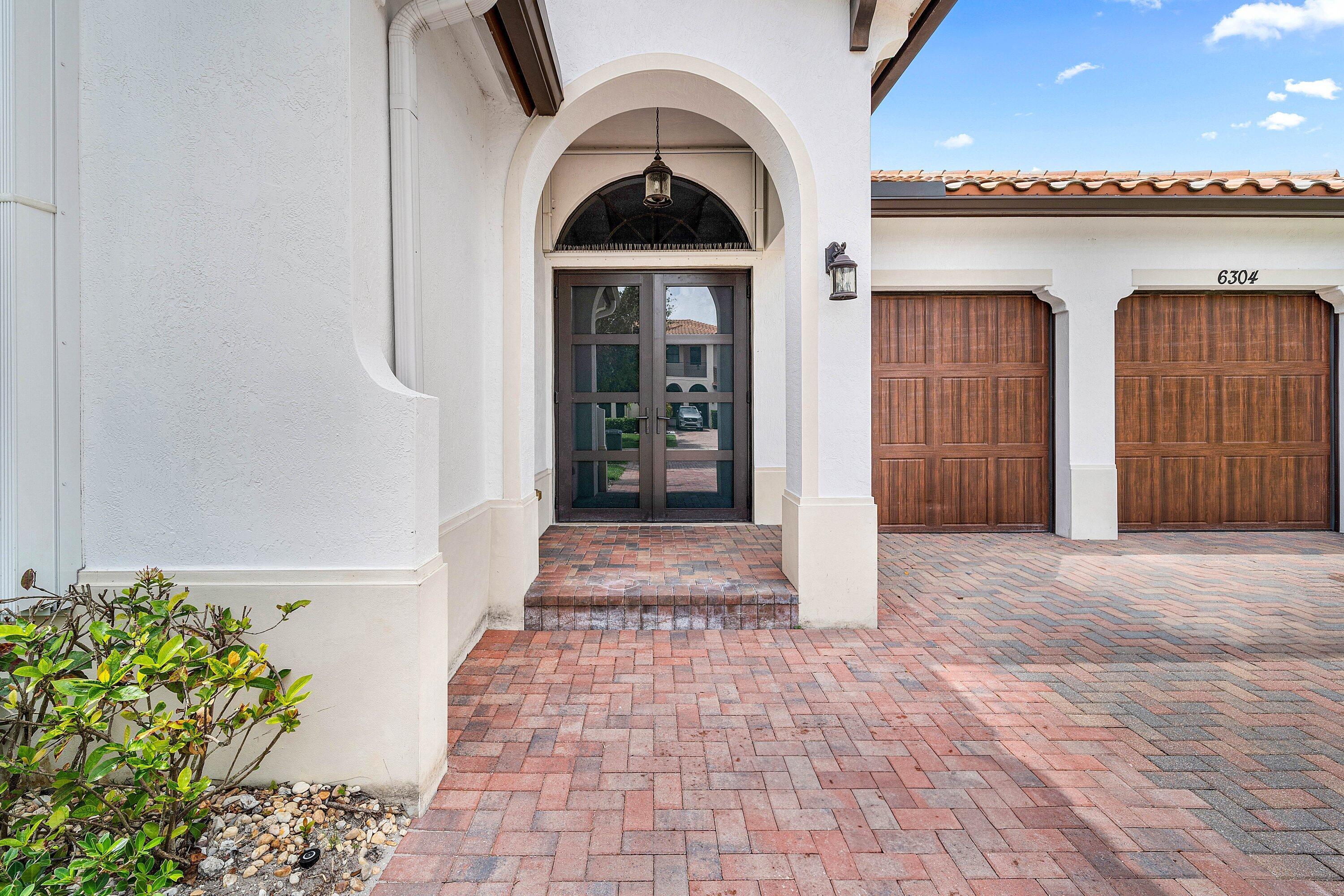 6304 Vireo Court, Lake Worth, FL 33463, Lake Worth - Photo 2