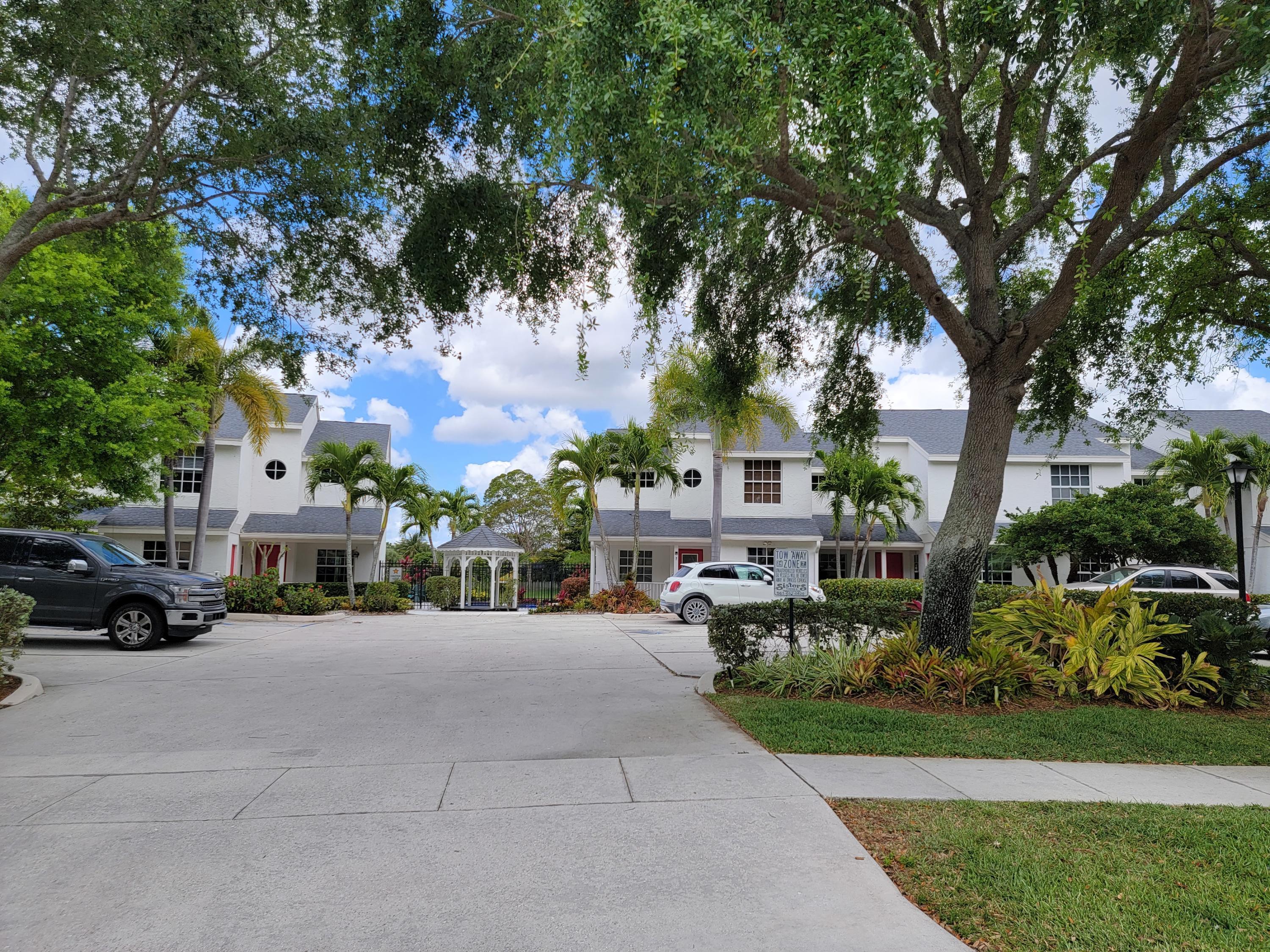 12574 Westhampton Circle I, Wellington, FL 33414, Wellington - Photo 2