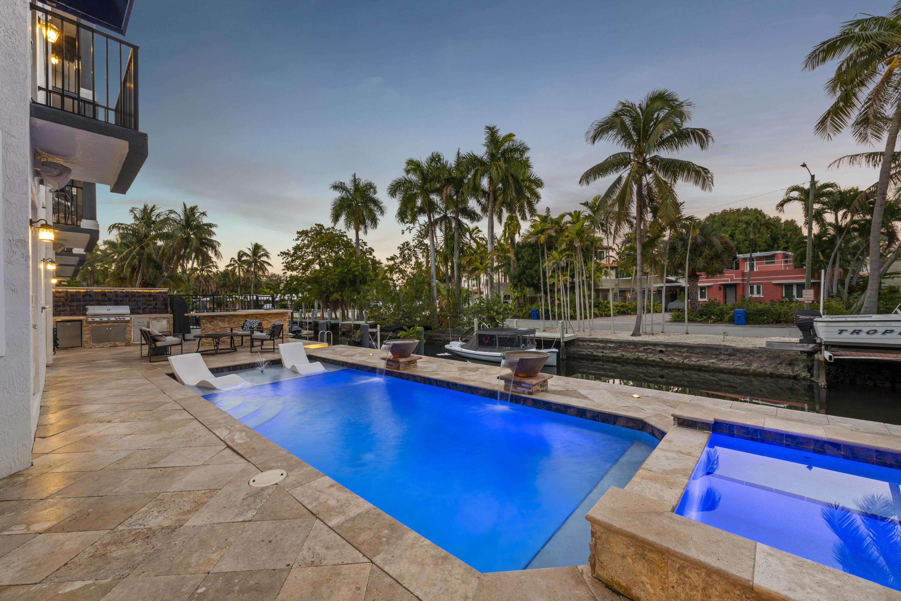 208 SE 10th Terrace, Fort Lauderdale, FL 33301, Fort Lauderdale - Photo 3