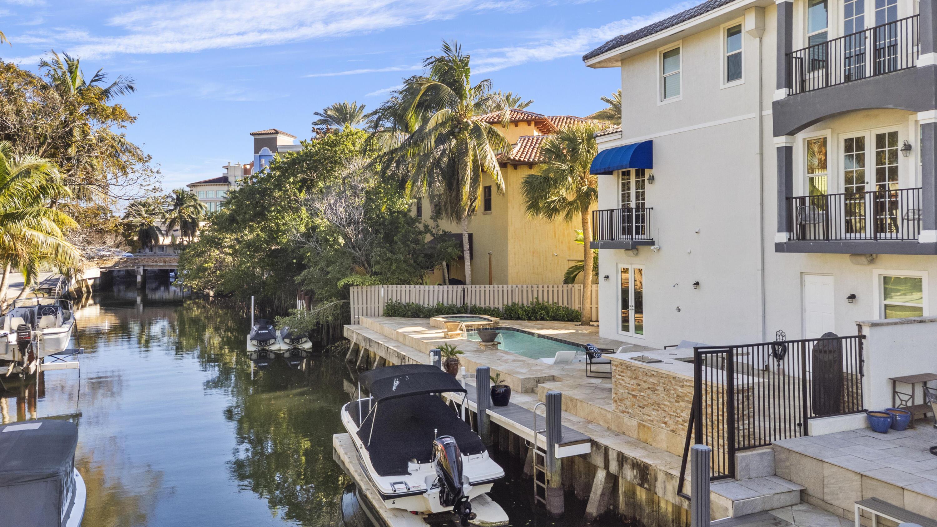 208 SE 10th Terrace, Fort Lauderdale, FL 33301, Fort Lauderdale - Photo 2