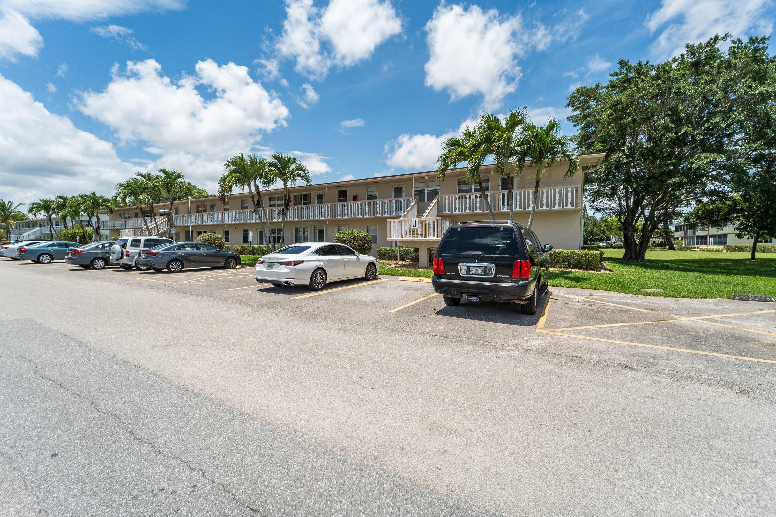 170 Kent J, West Palm Beach, FL 33417, West Palm Beach - Photo 3