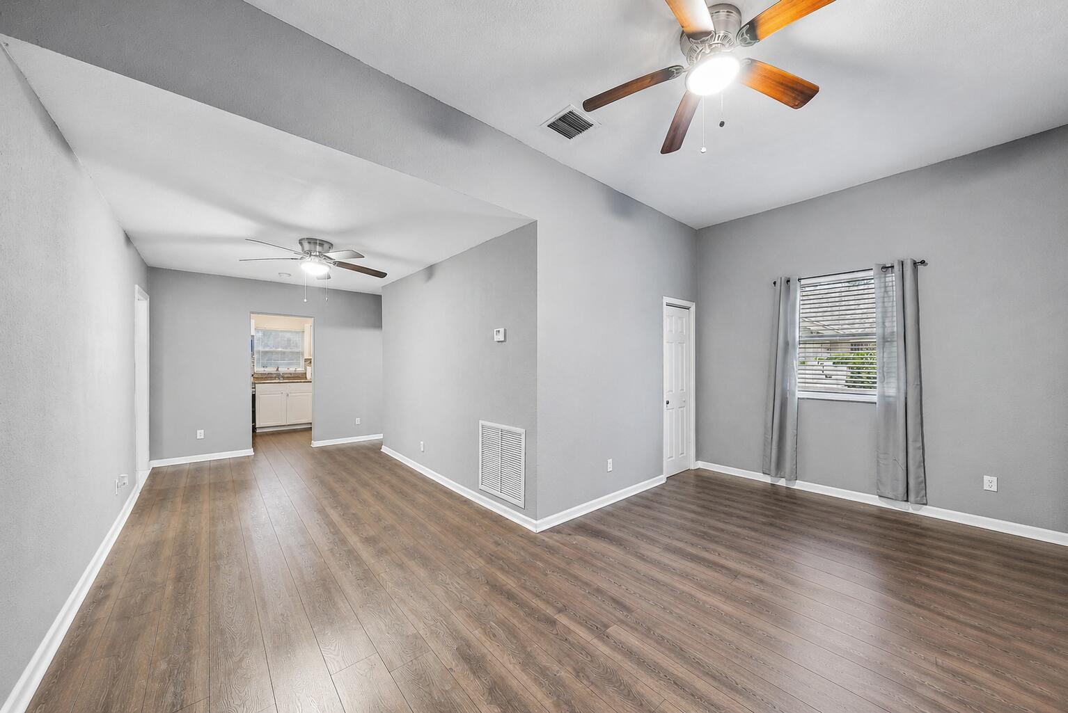 3207 Pinewood Avenue, West Palm Beach, FL 33407, West Palm Beach - Photo 3