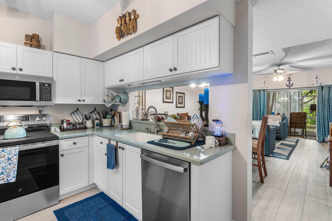 1022 Kokomo Key Lane, Delray Beach, FL 33483, Delray Beach - Photo 4