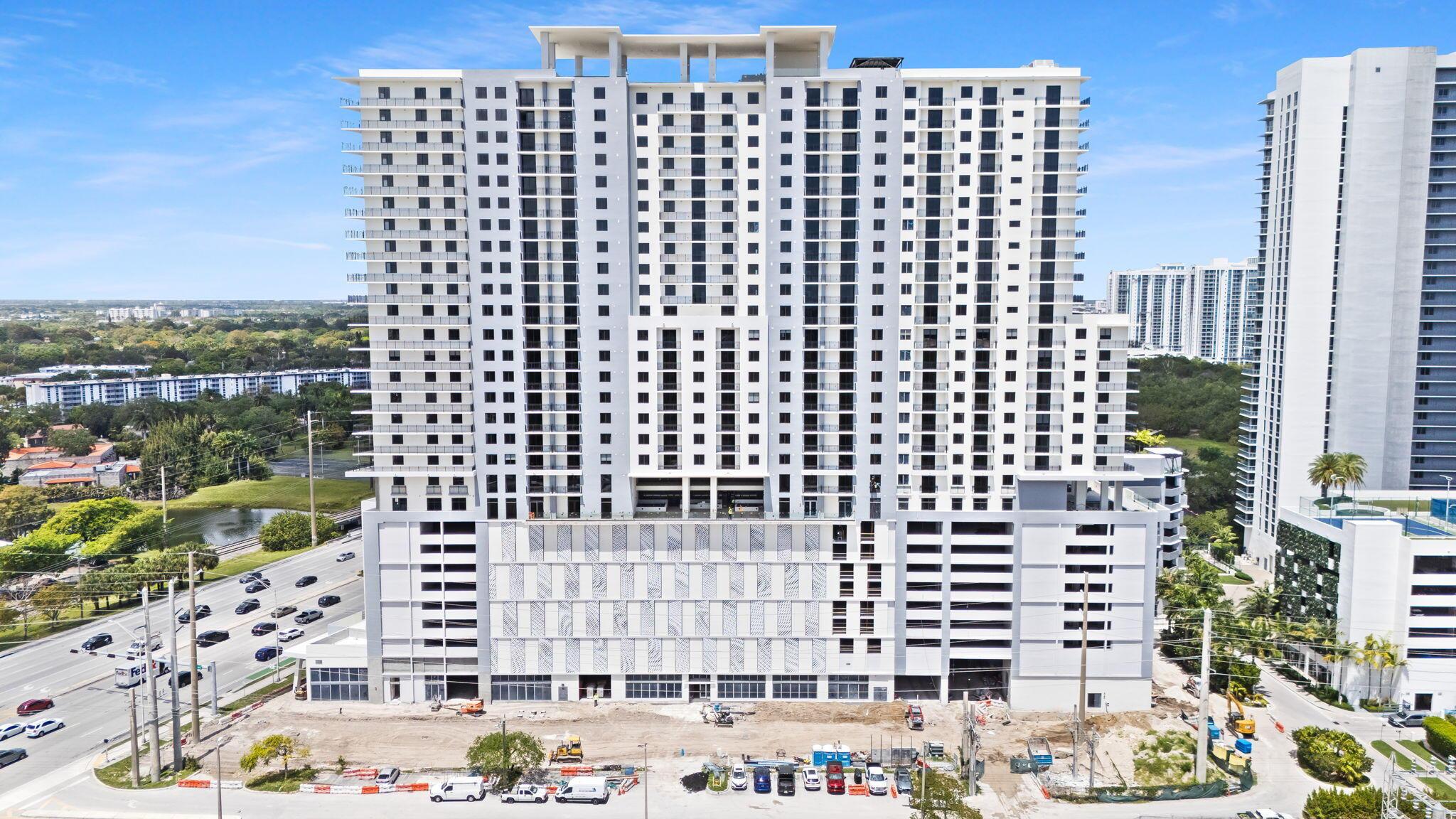 16375 Biscayne Boulevard, North Miami Beach, FL 33160, North Miami Beach