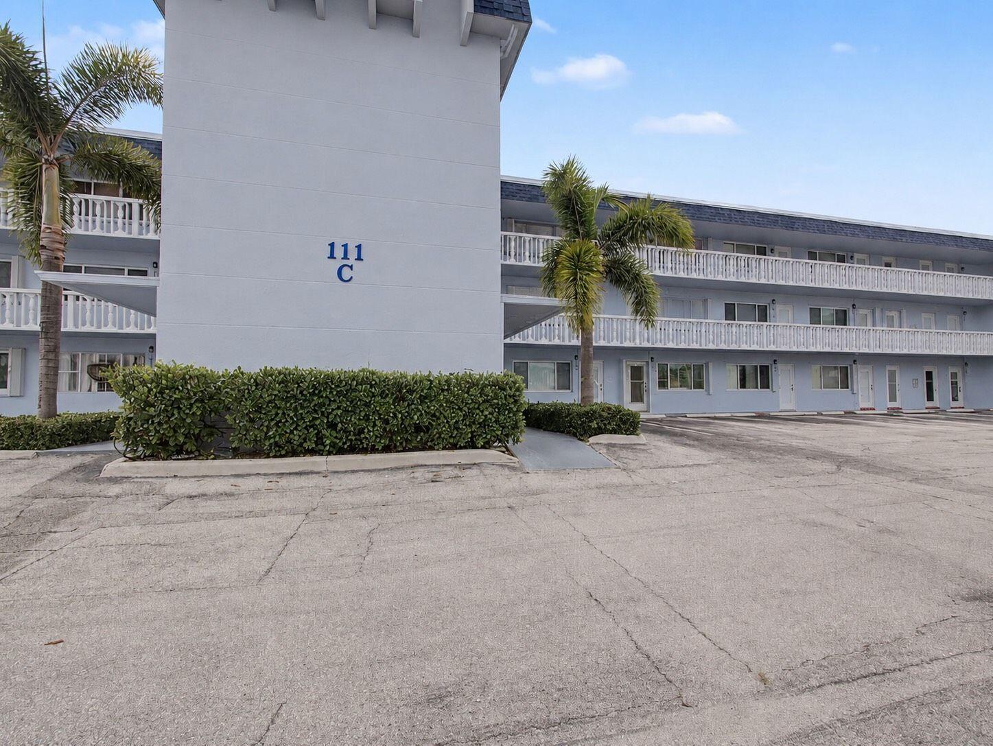111 Doolen Court 104, North Palm Beach, FL 33408, North Palm Beach