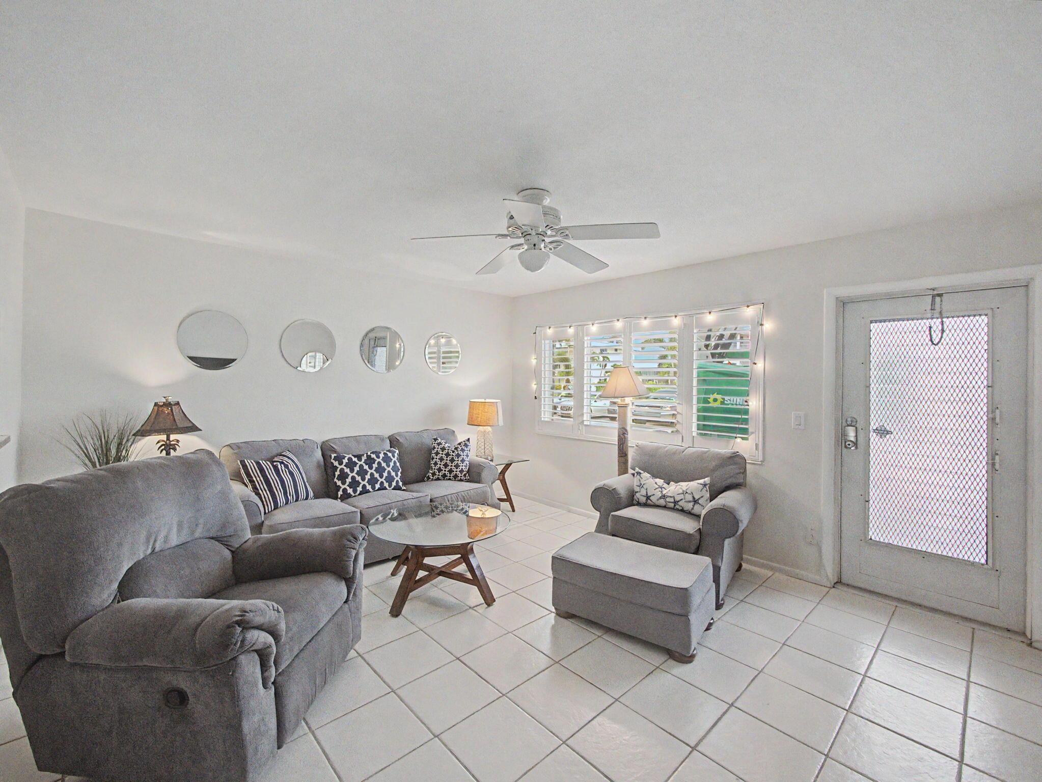 111 Doolen Court 104, North Palm Beach, FL 33408, North Palm Beach - Photo 4