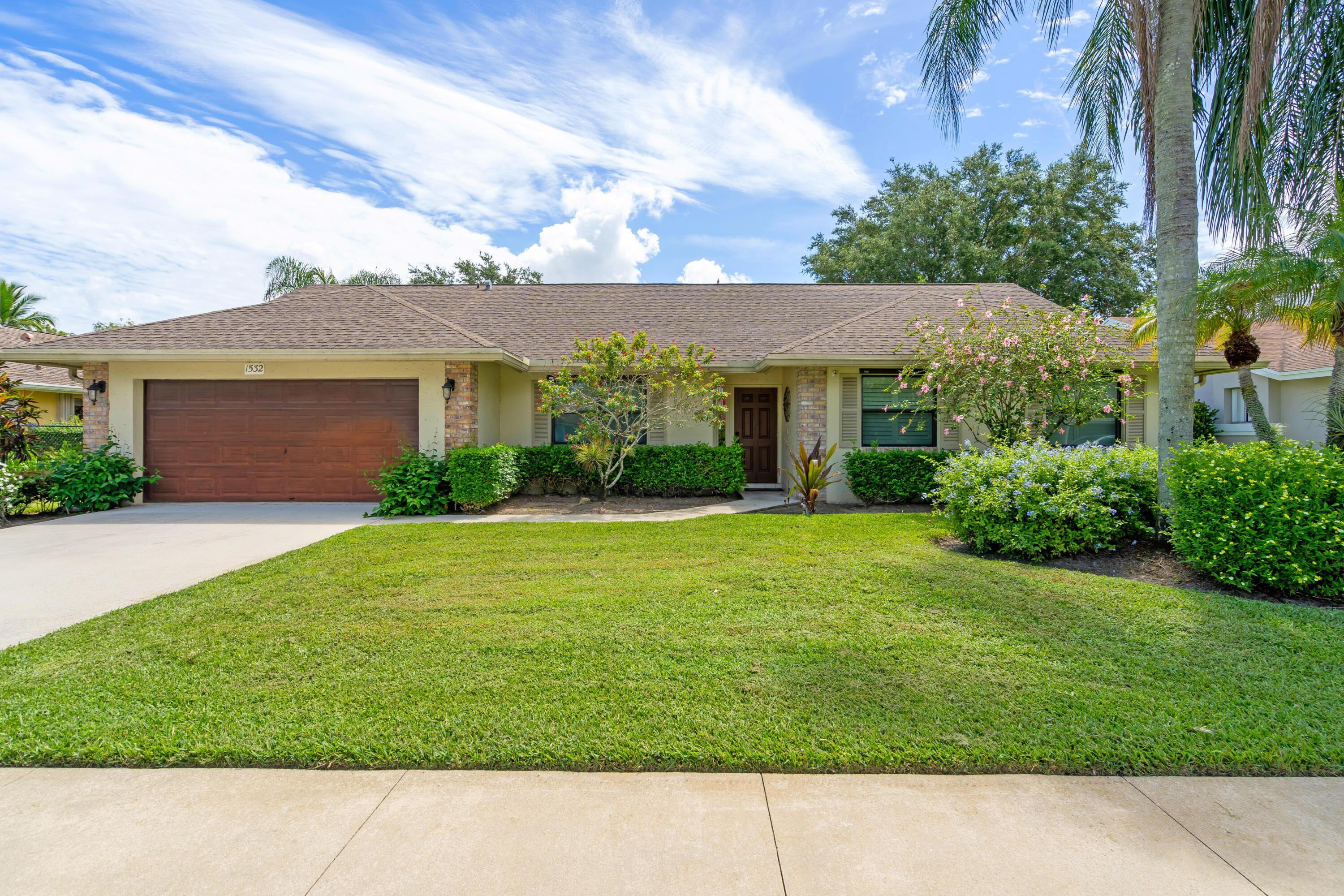 1532 Primrose Lane, Wellington, FL 33414, Wellington - Photo 2