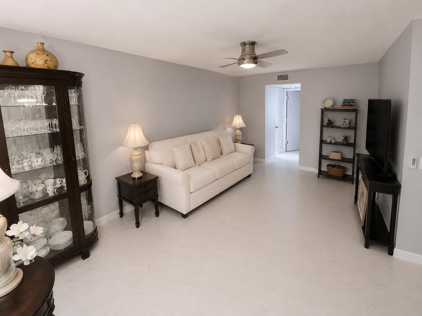 13 Lake Vista Trail 105, Port St. Lucie, FL 34952, Port St. Lucie - Photo 4