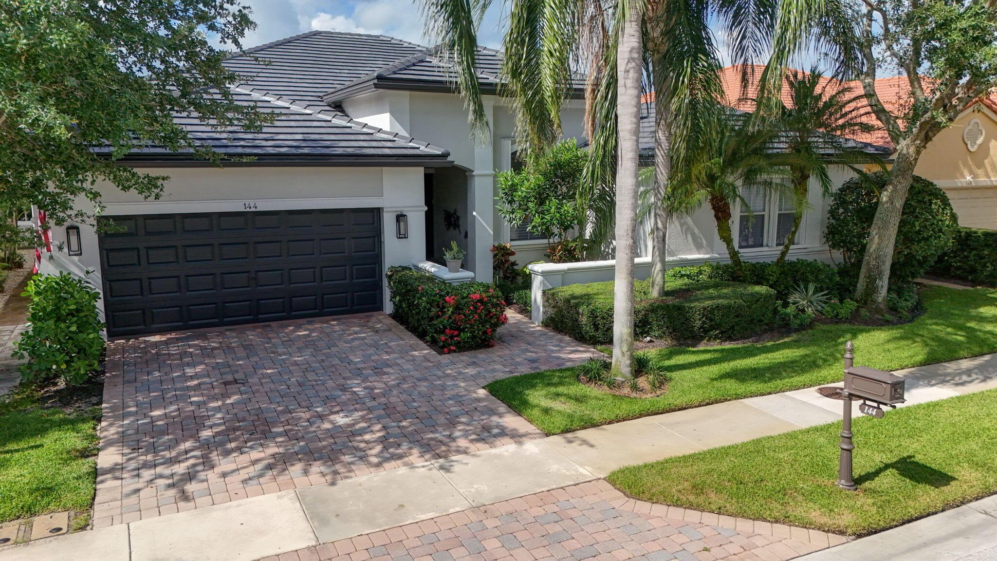 144 Sedona Way, Palm Beach Gardens, FL 33418, Palm Beach Gardens - Photo 3