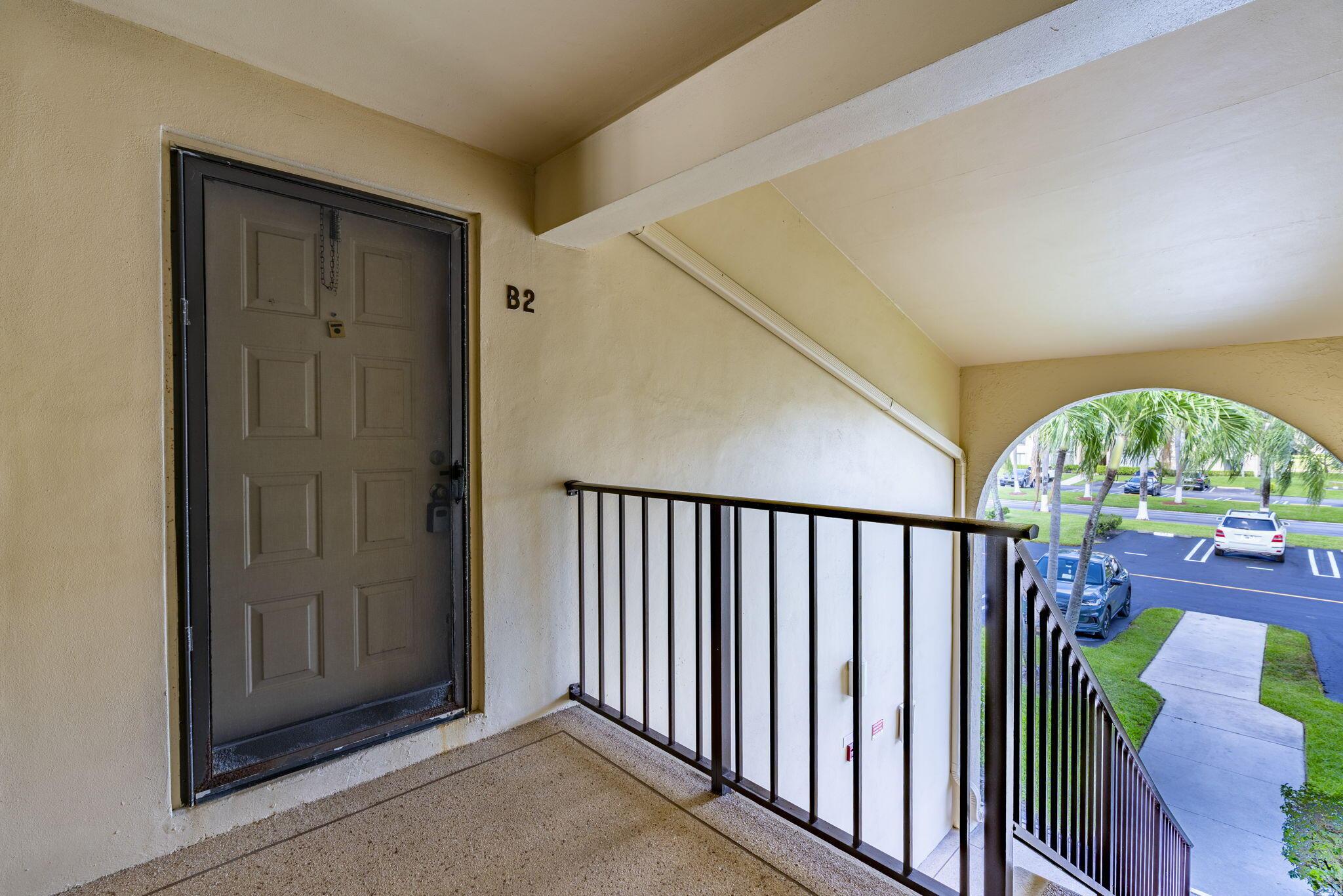 610 Sea Pine Way B2, Greenacres, FL 33415, Greenacres - Photo 4