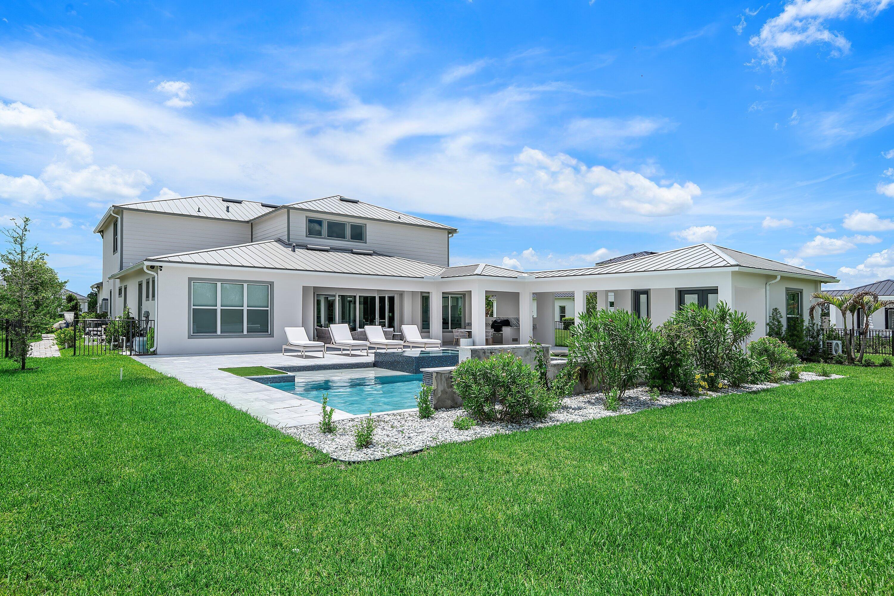 20020 SE Bridgewater Drive, Jupiter, FL 33458, Jupiter - Photo 4
