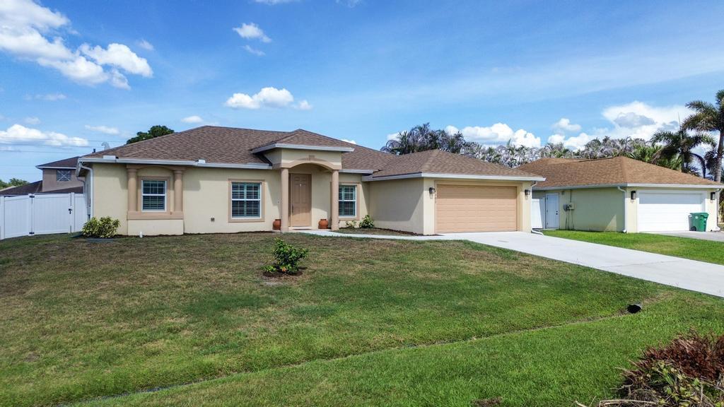 4201 SW Mcclellen Street, Port St. Lucie, FL 34953, Port St. Lucie - Photo 4