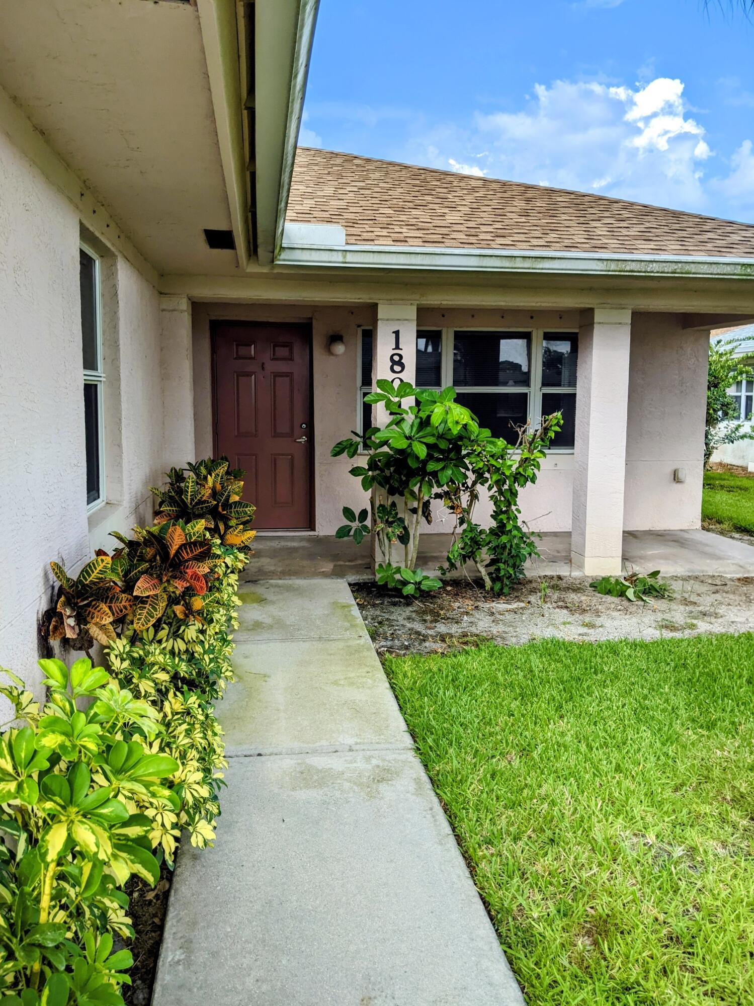 1804 Blue Heron Lane C, Fort Pierce, FL 34982, Fort Pierce - Photo 2
