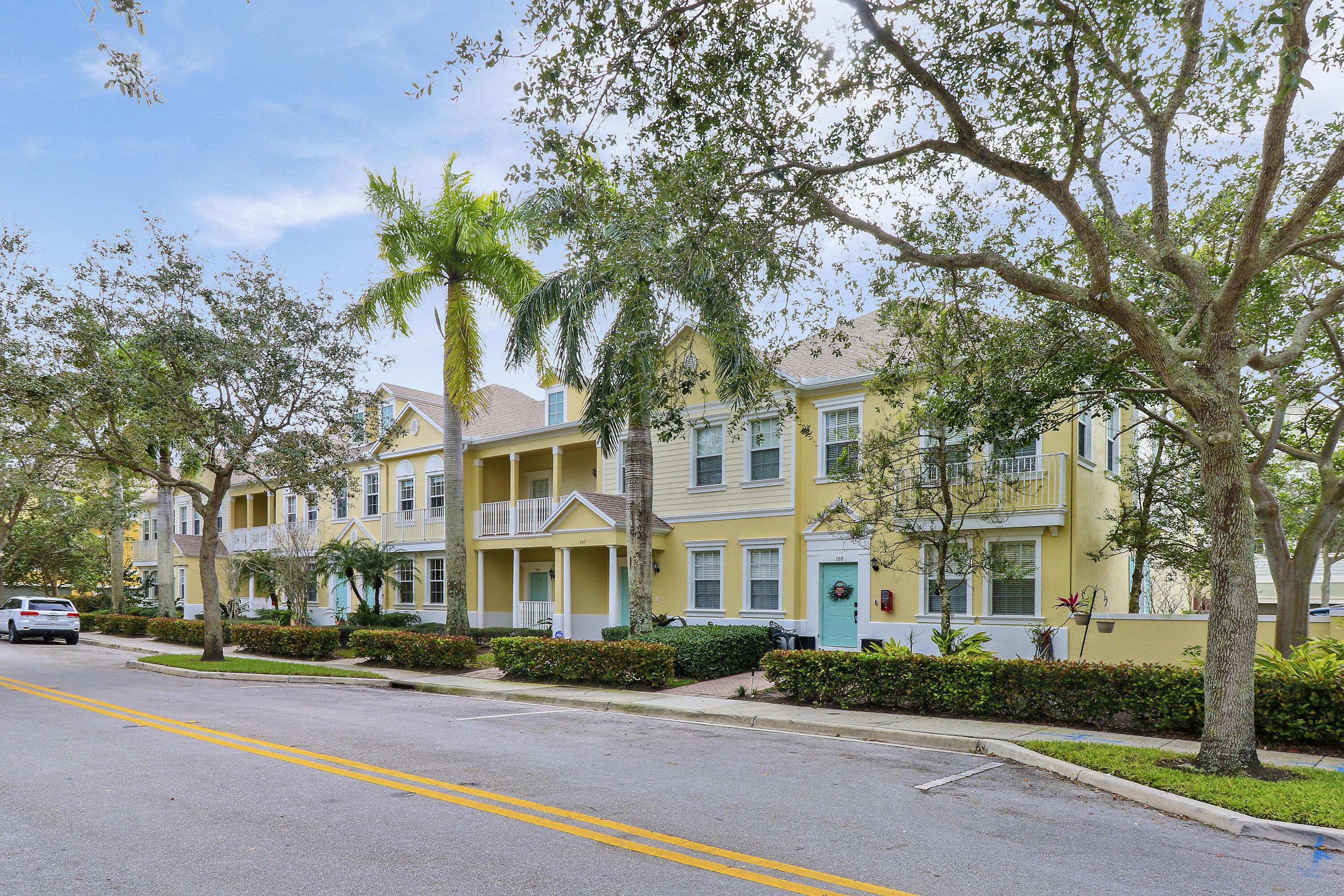 118 Seagrape Drive 105, Jupiter, FL 33458, Jupiter - Photo 2