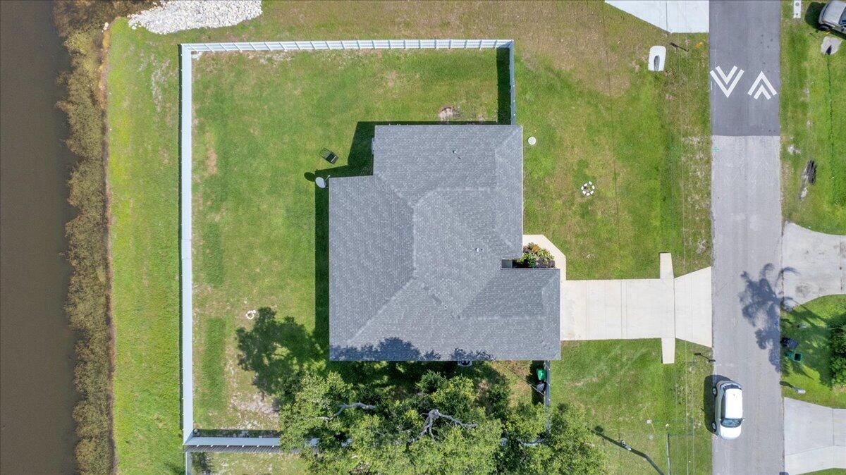 449 SE Whitmore Drive, Port St. Lucie, FL 34984, Port St. Lucie - Photo 2