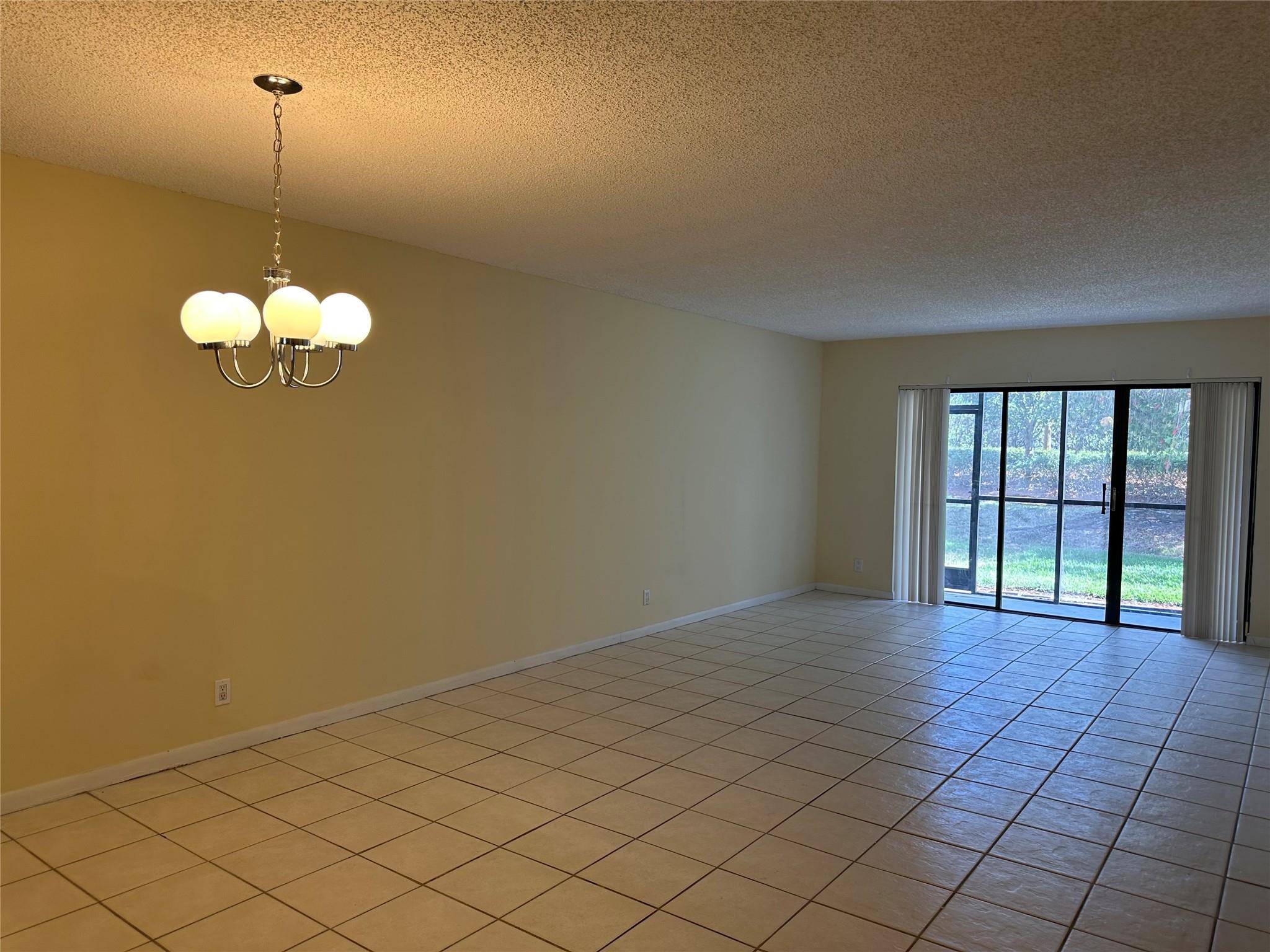310 Racquet Club Road 103, Weston, FL 33326, Weston - Photo 2