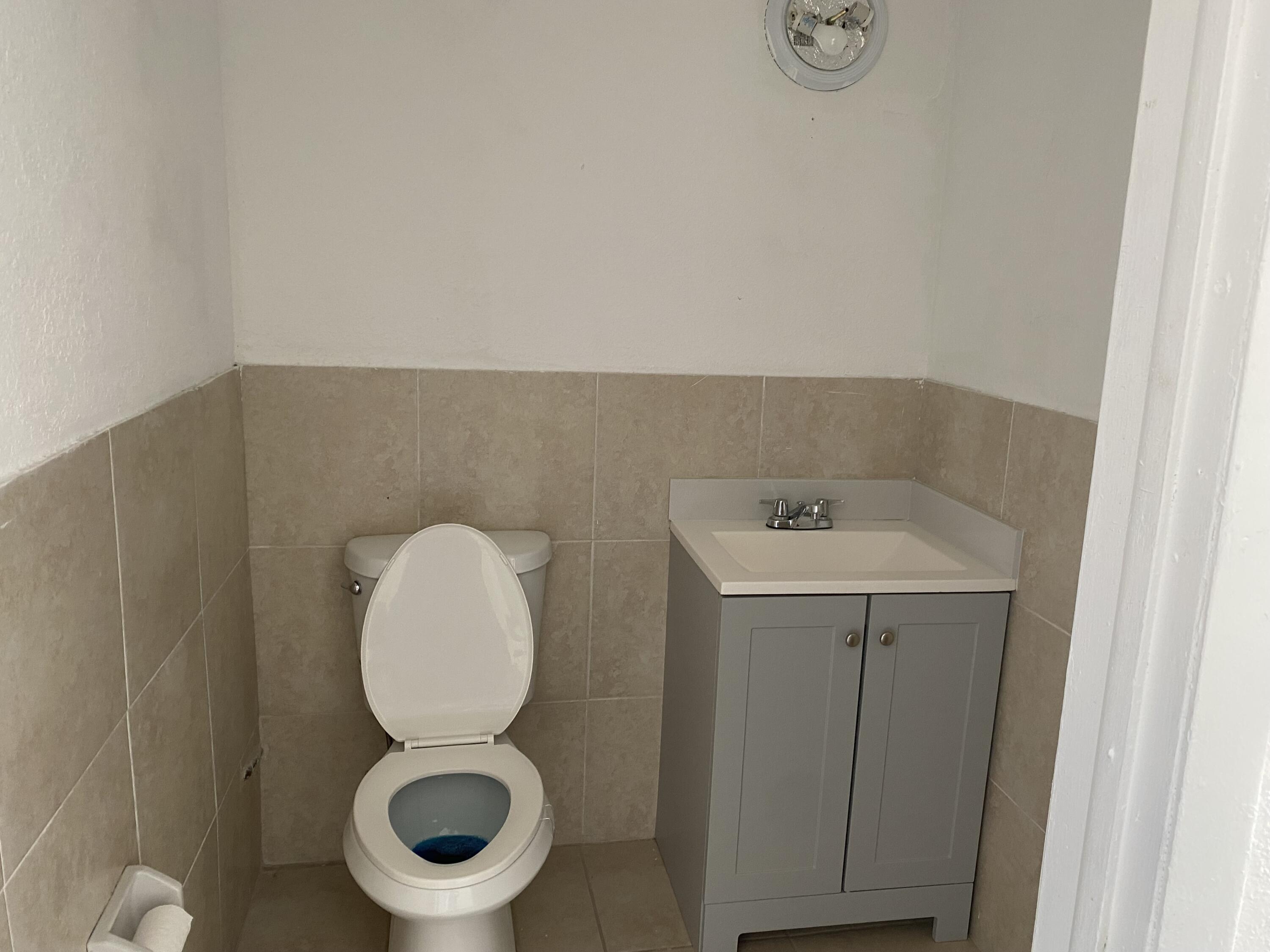 1296 NW 31st Avenue A, Fort Lauderdale, FL 33311, Fort Lauderdale - Photo 4