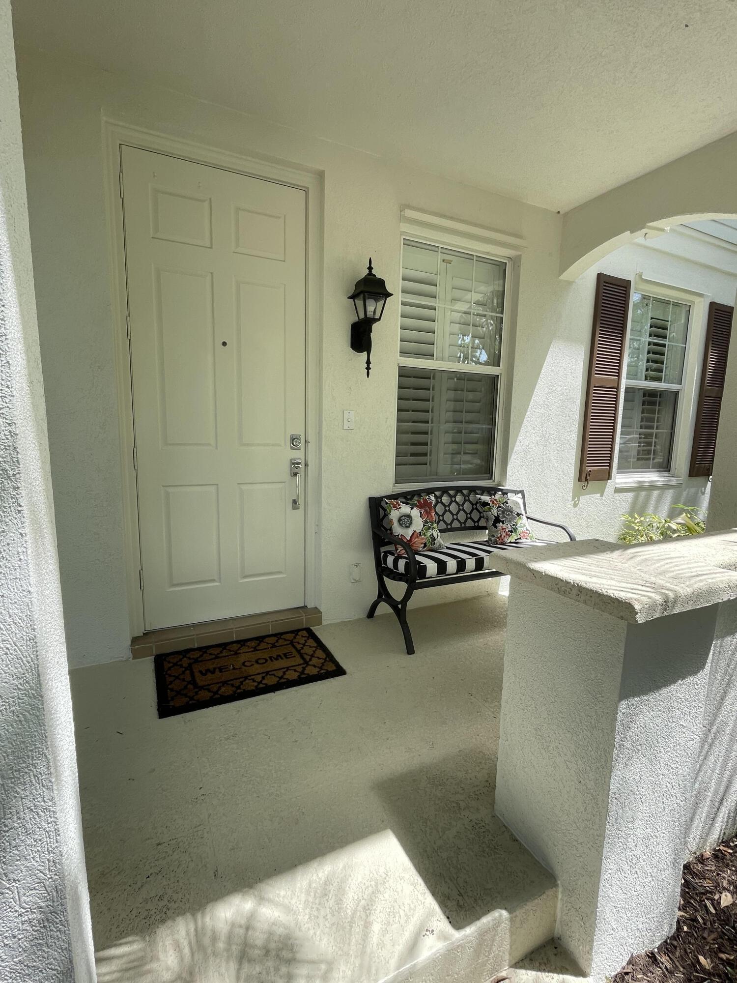 2857 E Community Drive, Jupiter, FL 33458, Jupiter - Photo 2