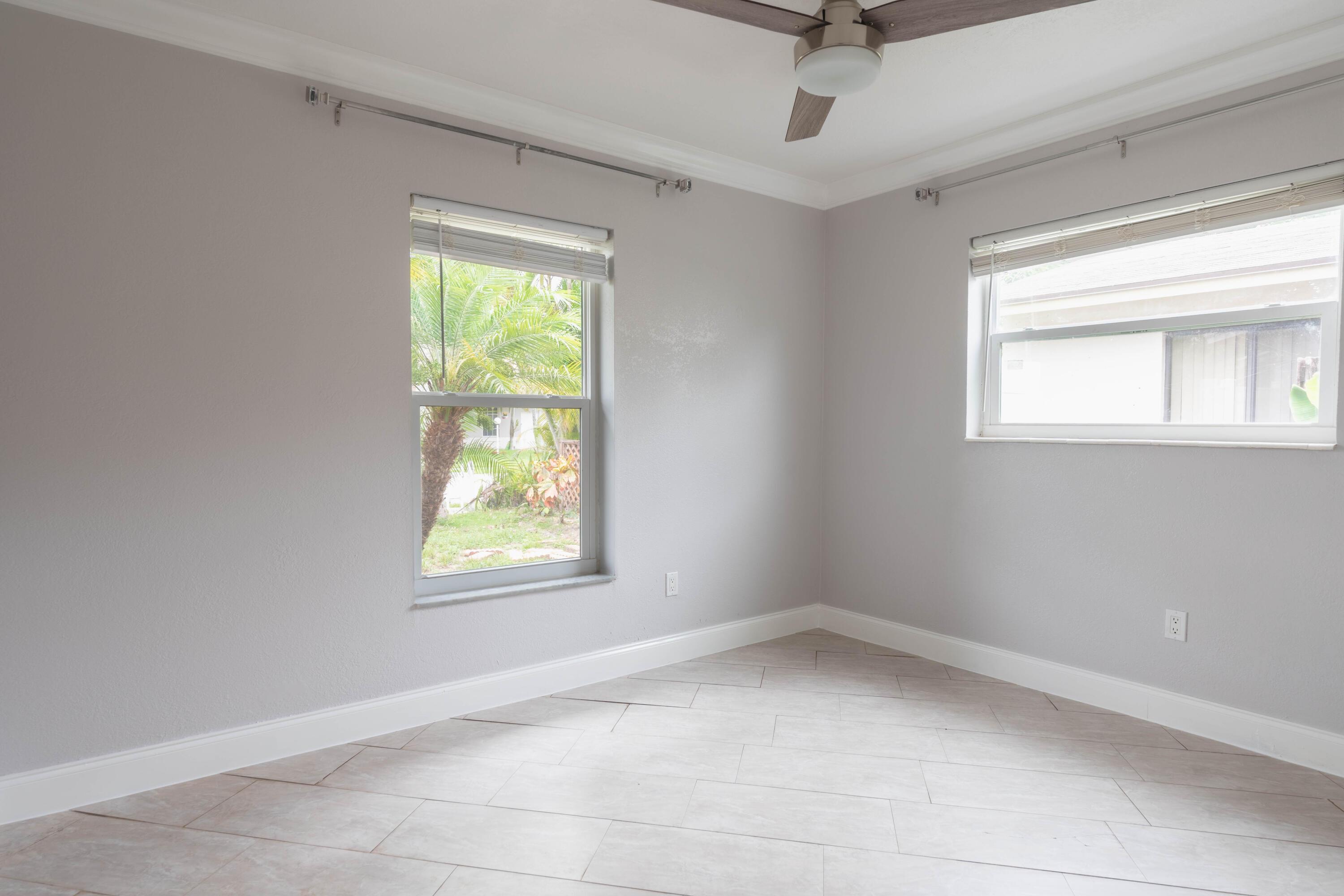 9696 SW 1st Place, Boca Raton, FL 33428, Boca Raton - Photo 2