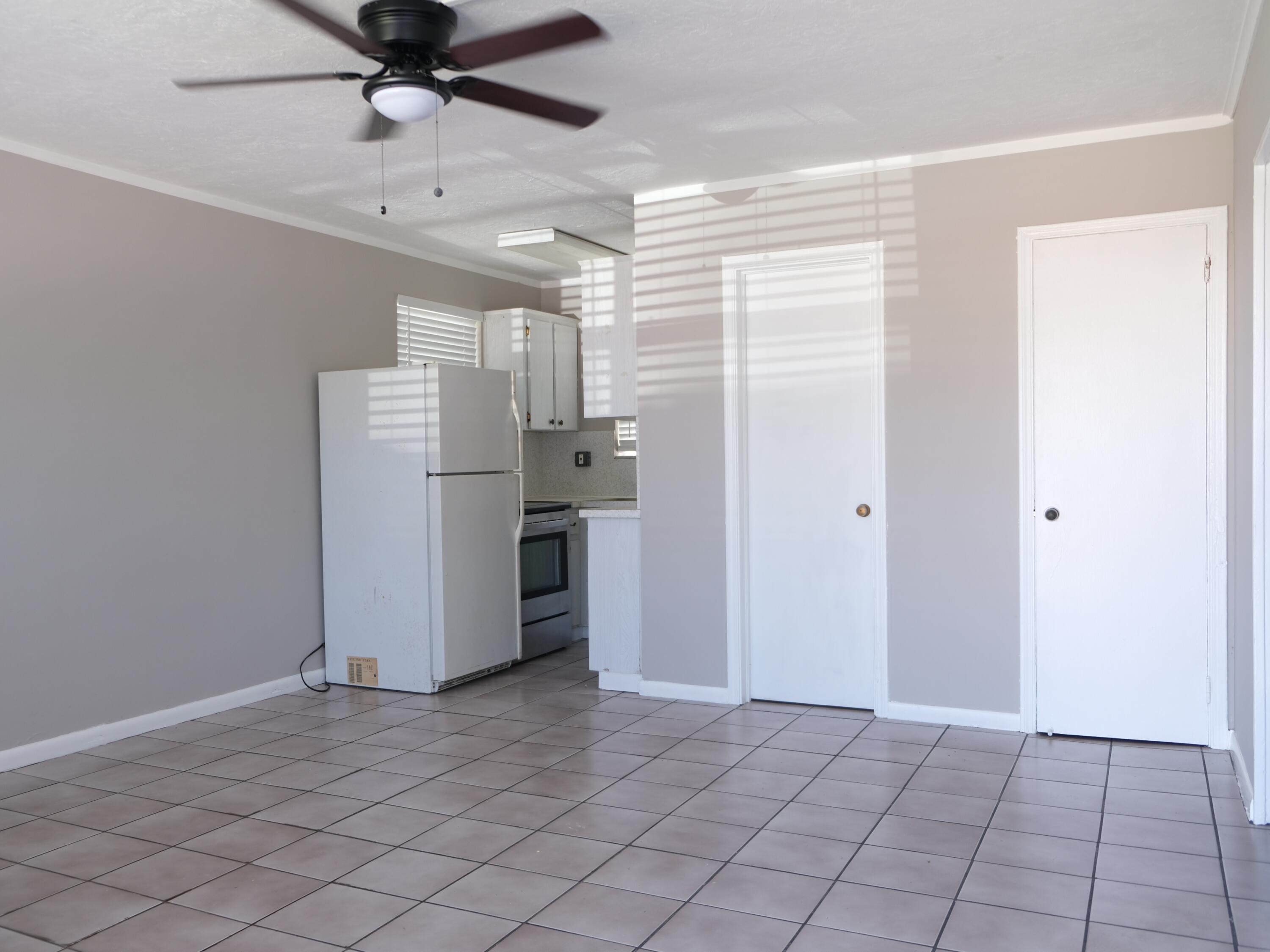 505 Bayberry Drive 1, Lake Park, FL 33403, Lake Park - Photo 2