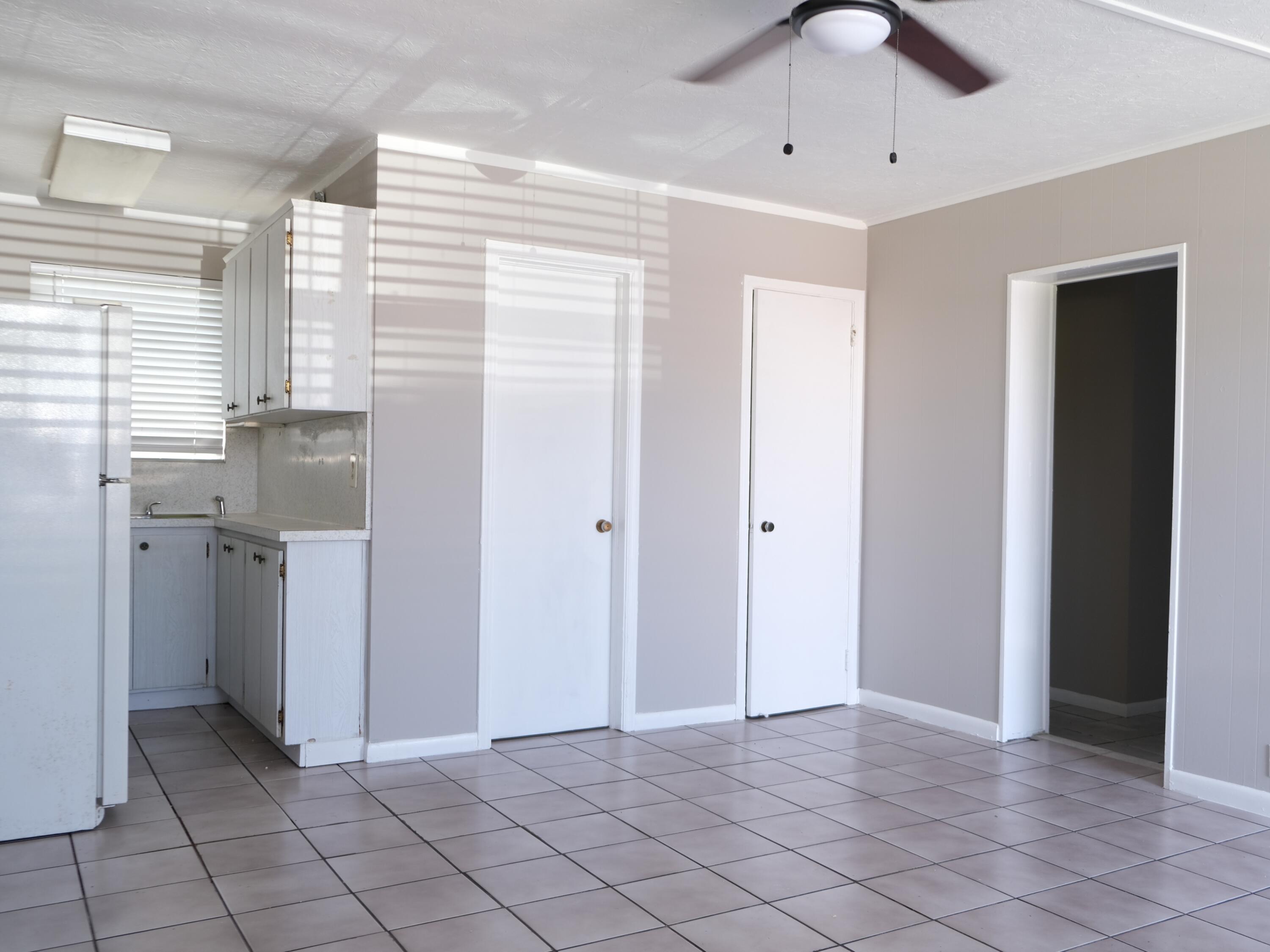 505 Bayberry Drive 1, Lake Park, FL 33403, Lake Park - Photo 3