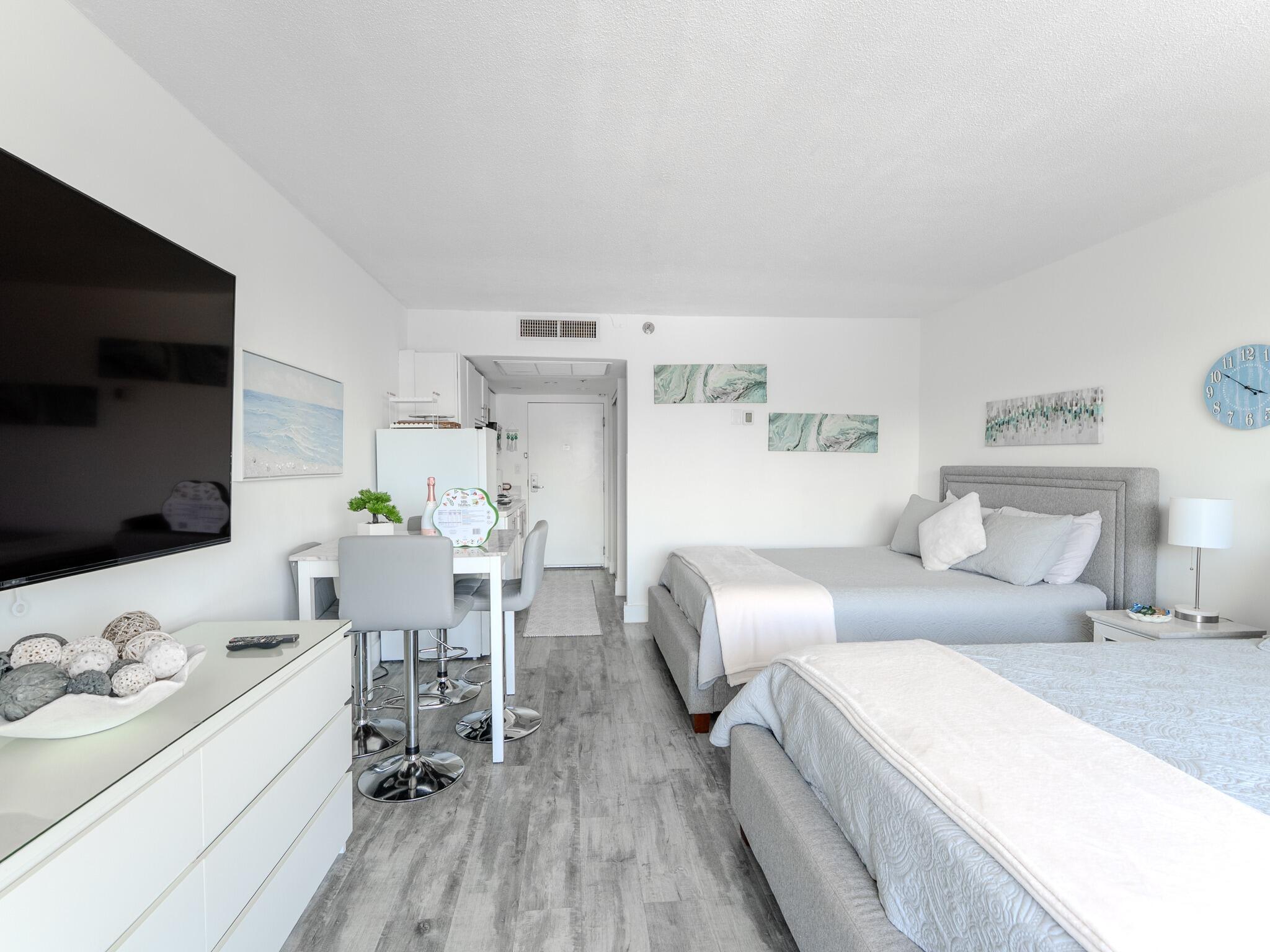 19201 Collins Avenue 1038, Sunny Isles Beach, FL 33160, Sunny Isles Beach - Photo 5