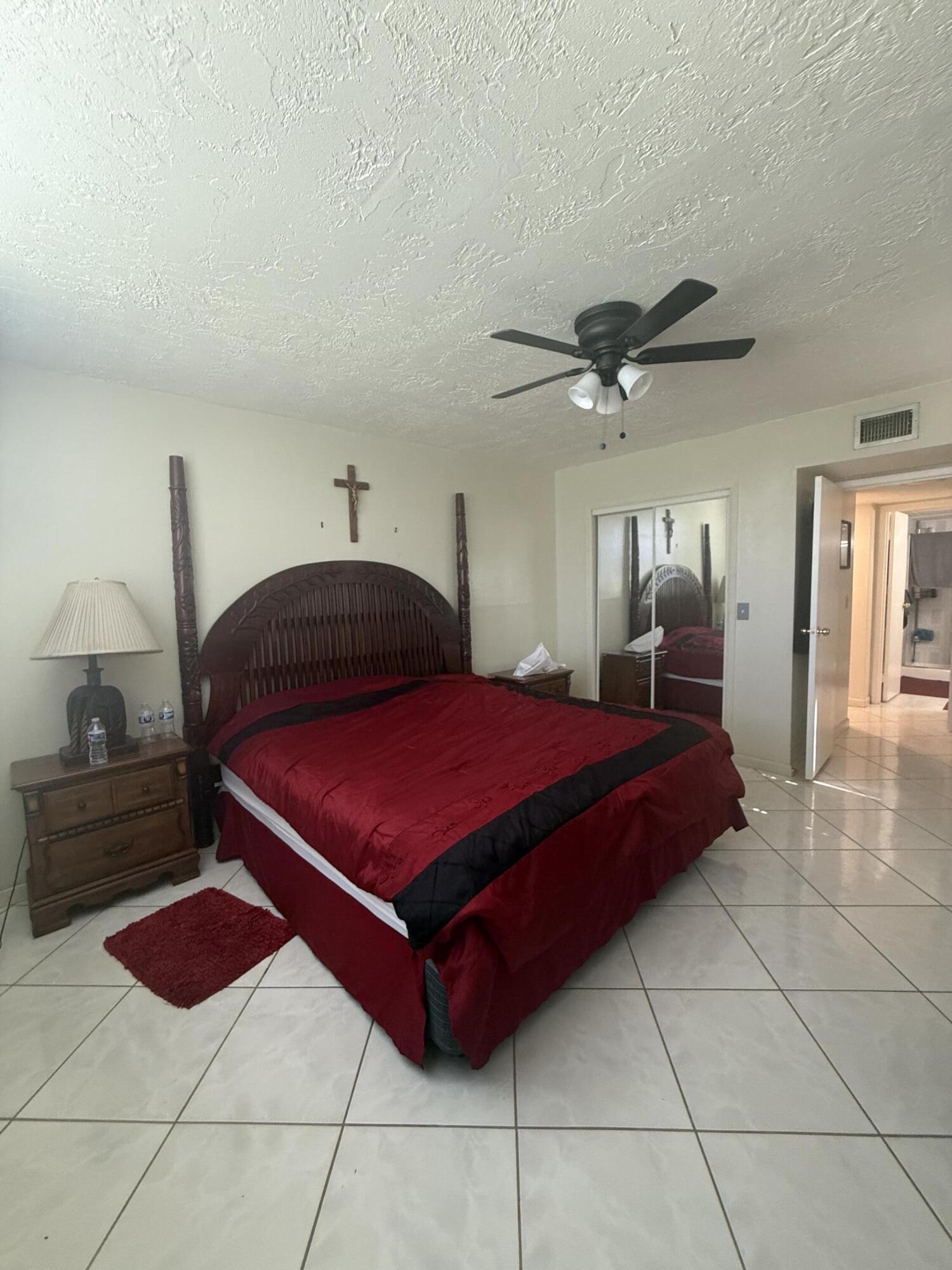 2811 Somerset Drive 118, Lauderdale Lakes, FL 33311, Lauderdale Lakes - Photo 5
