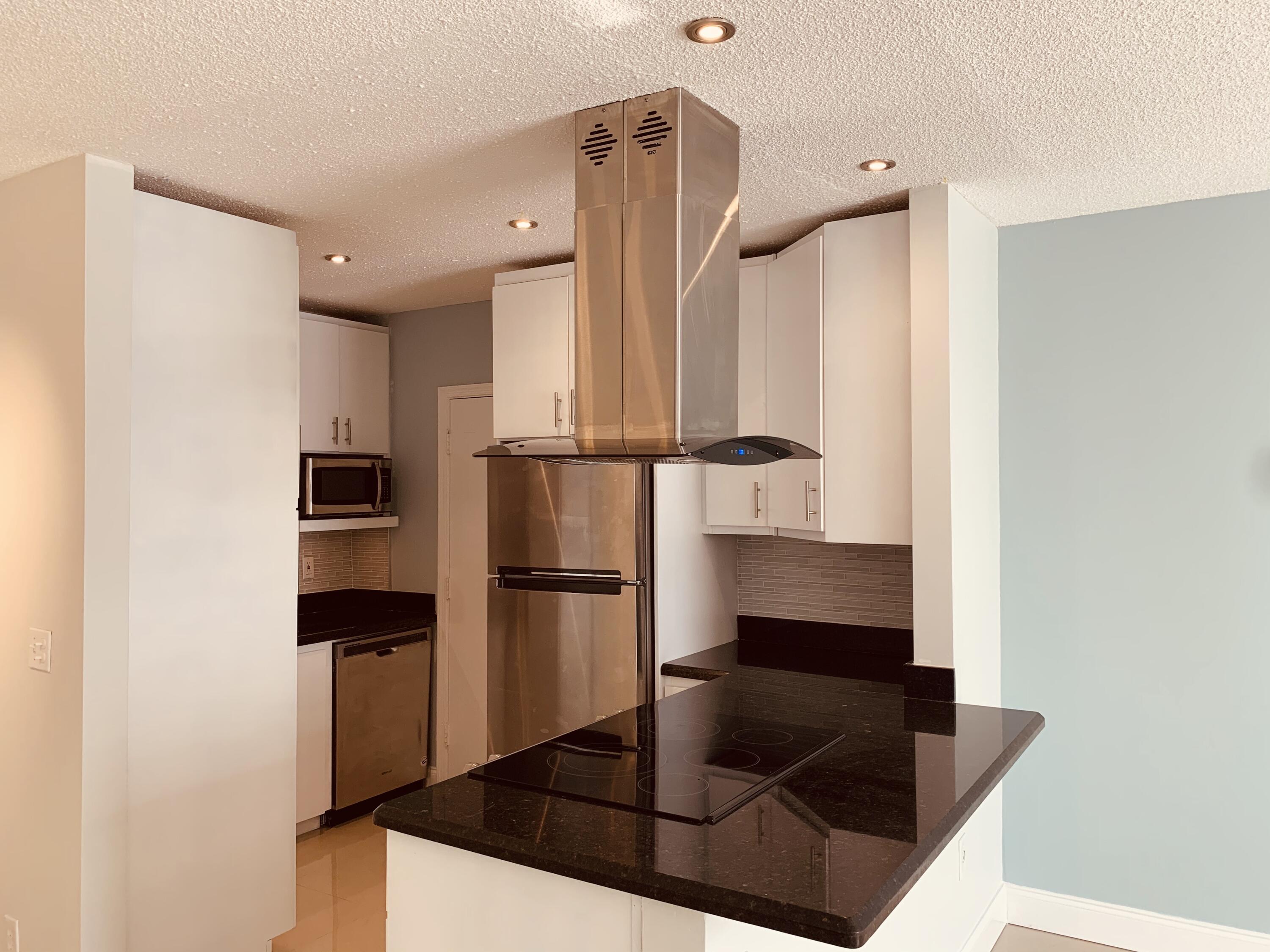 2251 NE 66th Street 1612, Fort Lauderdale, FL 33308, Fort Lauderdale - Photo 5