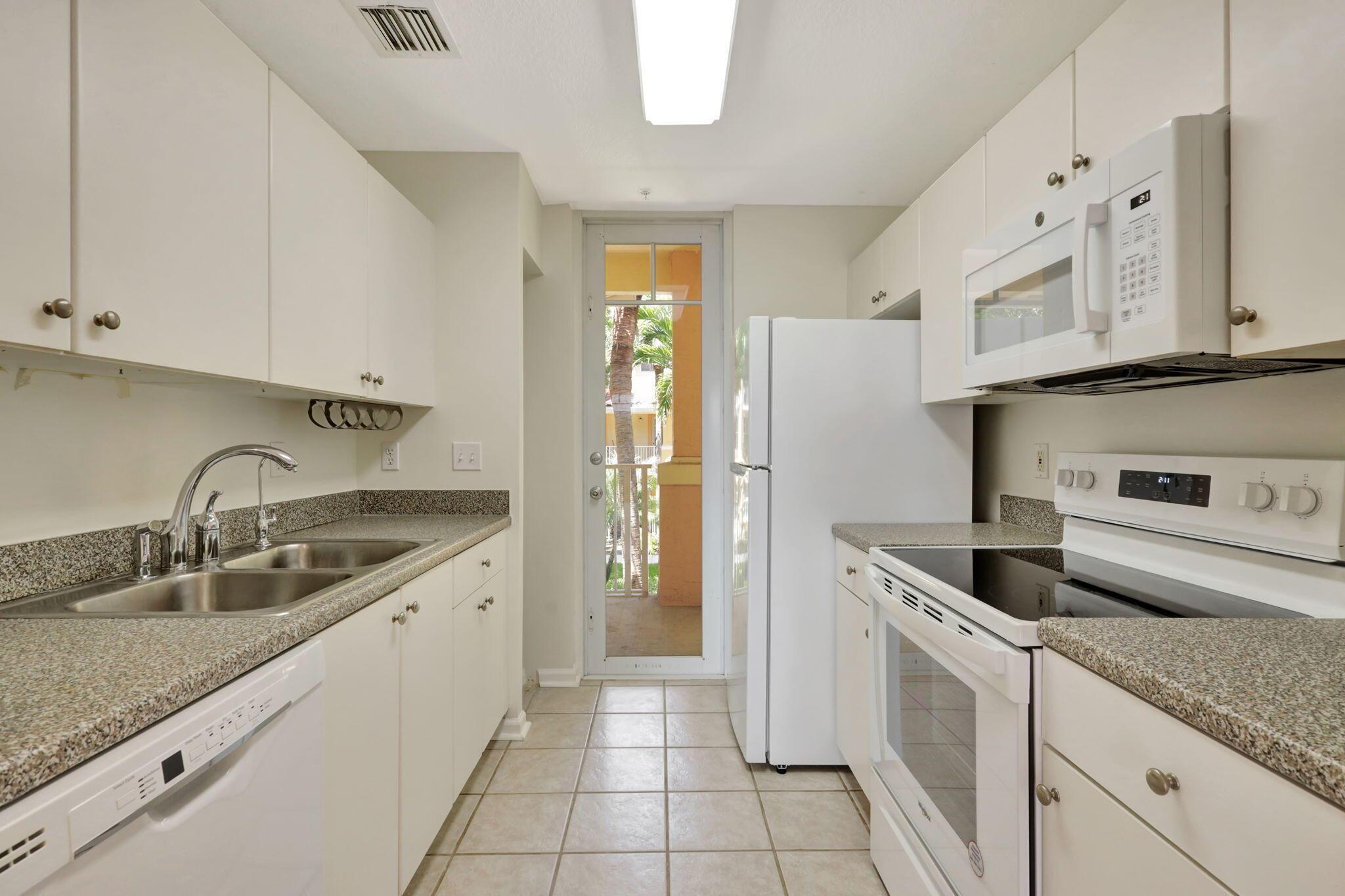 4812 S Central Boulevard 24, Jupiter, FL 33458, Jupiter - Photo 3