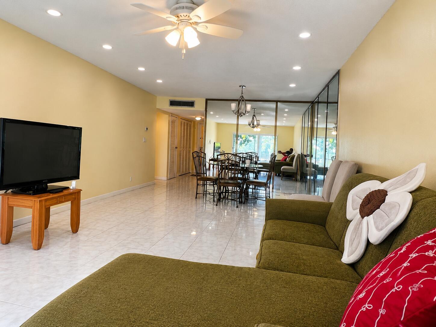 6101 N Falls Cir Drive 310, Lauderhill, FL 33319, Lauderhill