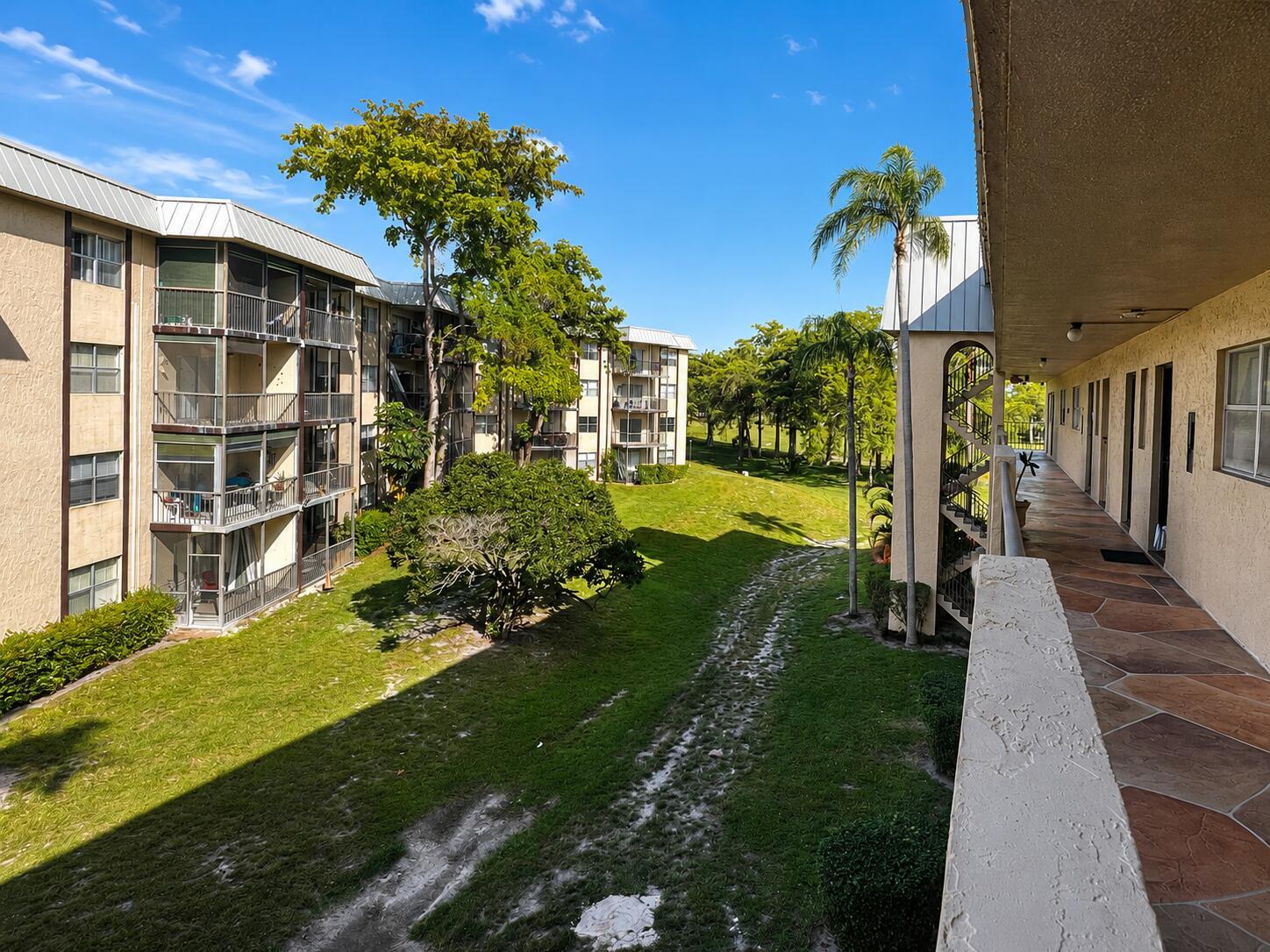 6101 N Falls Cir Drive 310, Lauderhill, FL 33319, Lauderhill - Photo 4
