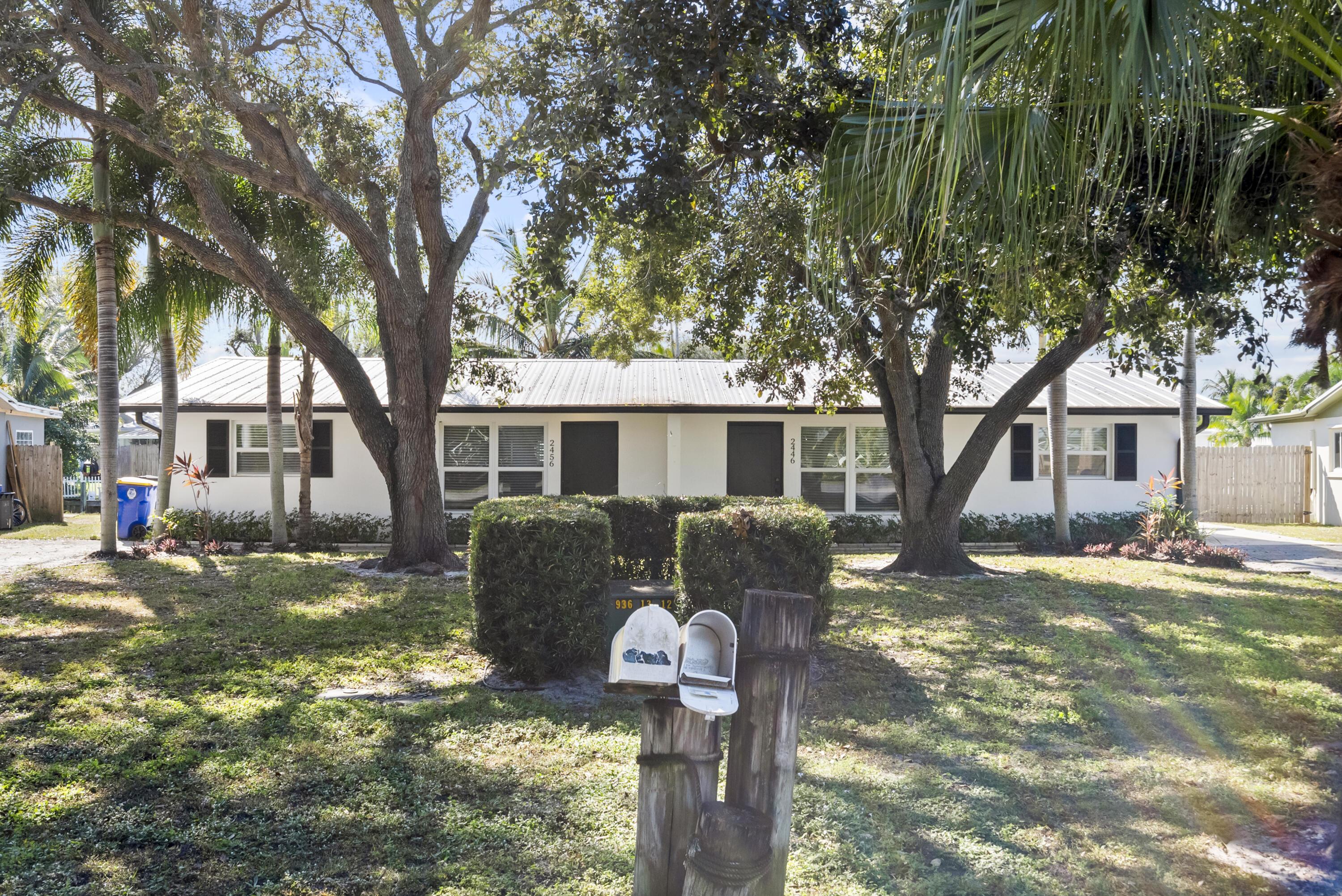 2456 SW Hideaway Lane, Stuart, FL 34994, Stuart - Photo 2