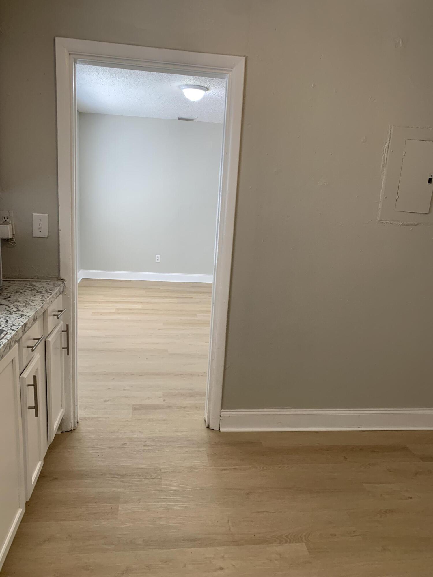 240 NW 38th Avenue, Lauderhill, FL 33311, Lauderhill - Photo 5